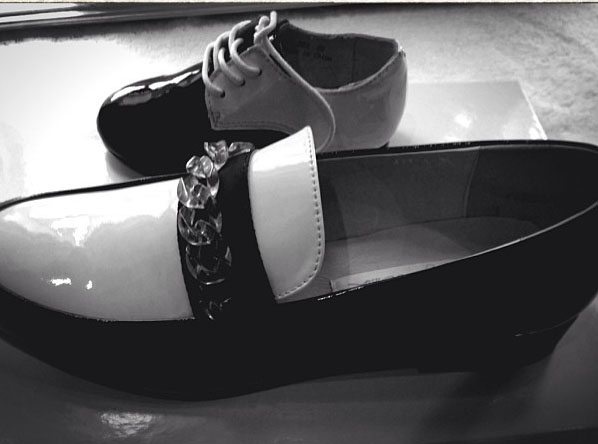 Beyonce snapped her new Kathryn Wilson loafers and matching pair for Blue Ivy.Photo / Instagram, AP