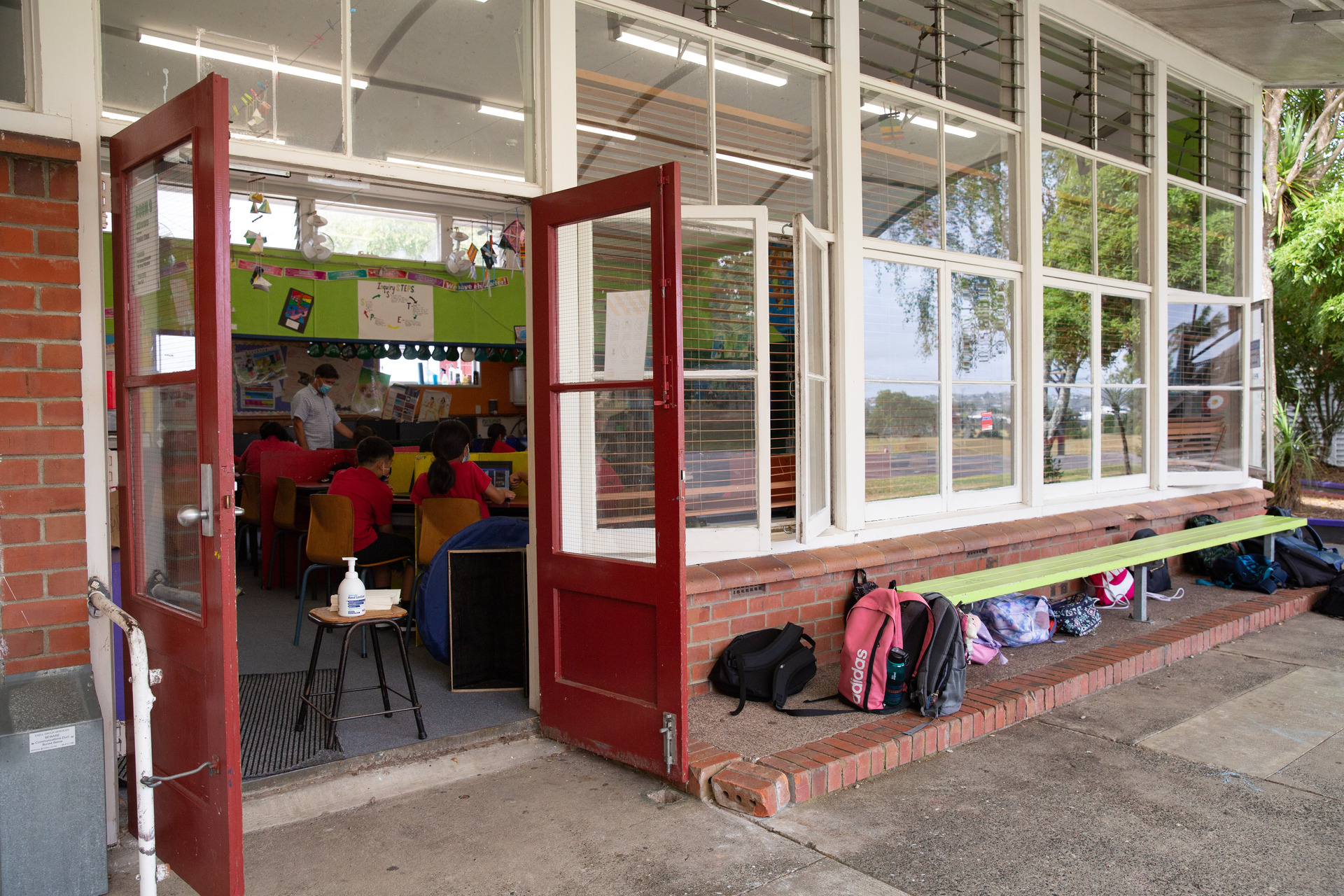 Almost half of the parents surveyed said they were comfortable with their children missing a week of school and some were happy for their child to miss more. Photo / Sylvie Whinray, File