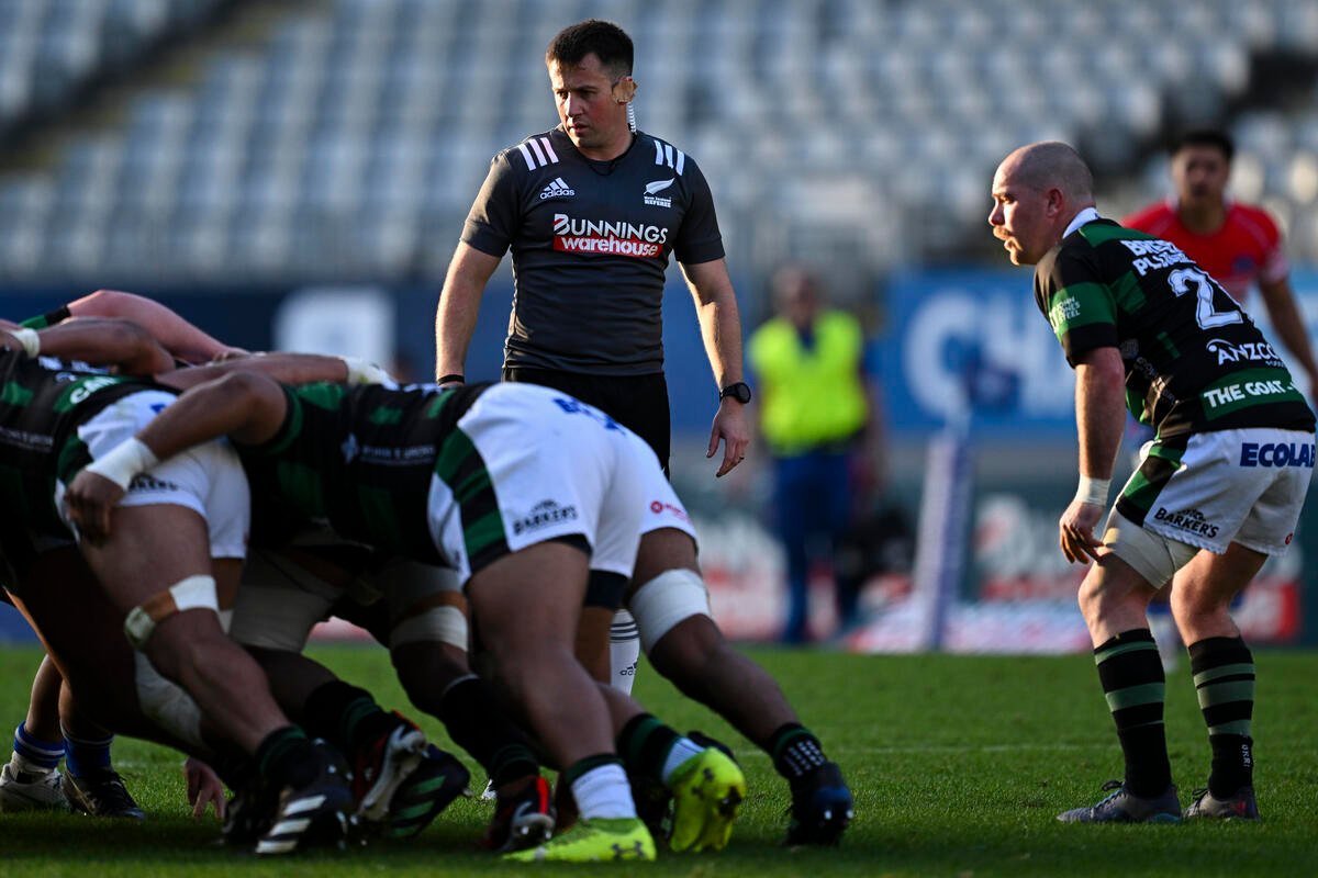 Willie Wright, South Canterbury's record point-scorer poised to defend a Horowhenua-Kāpiti scrum. Photo NZR / Action Press