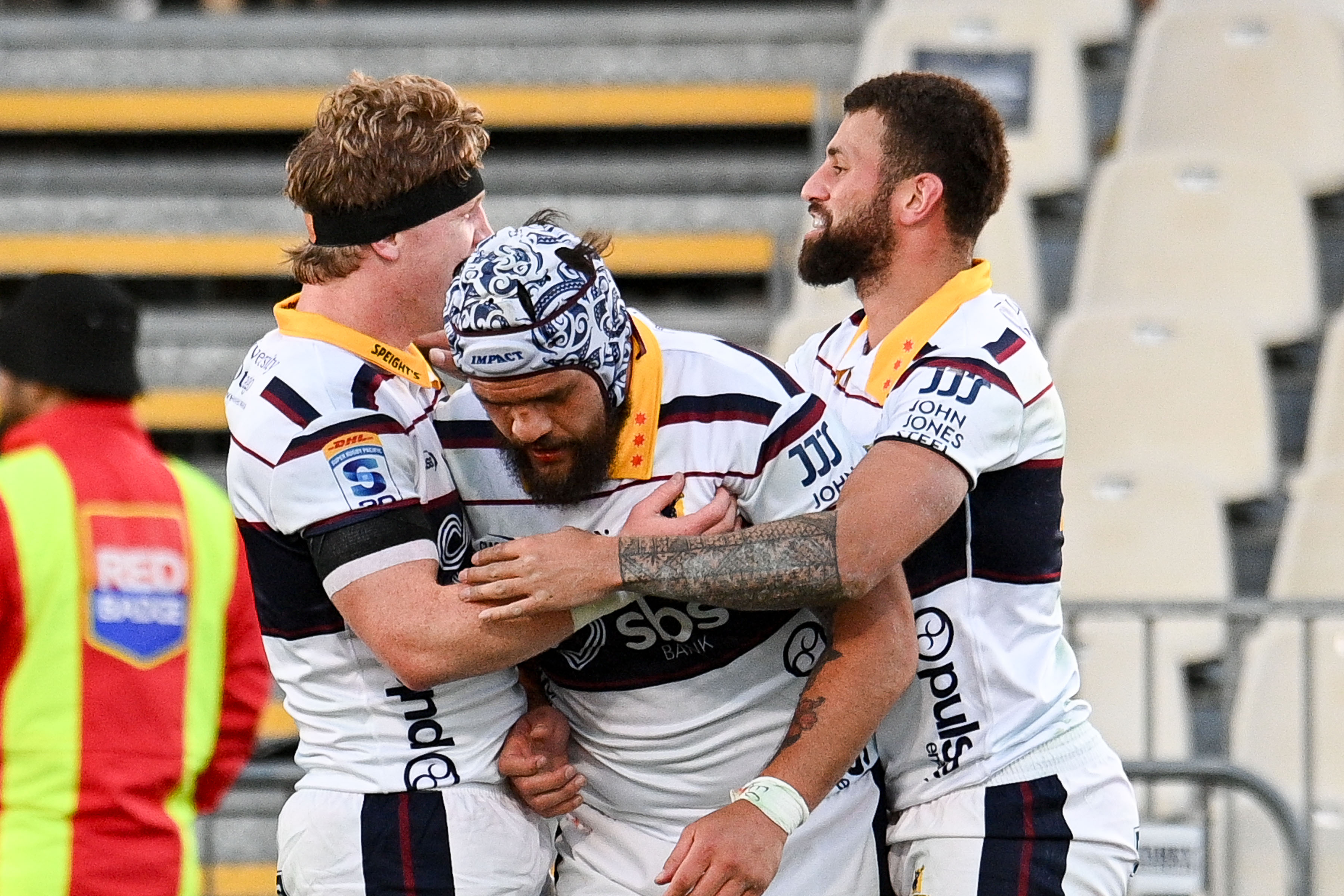 Jacob Ratumaitavuki-Kneepkens (r) of the Highlanders celebrates his  try with Angus Ta'avao of the Highlanders the Super Rugby Pacific match - Crusaders Vs Highlanders at the Apollo Projects Stadium, New Zealand, 14th March 2026. Copyright photo: John Davidson / www.photosport.nz