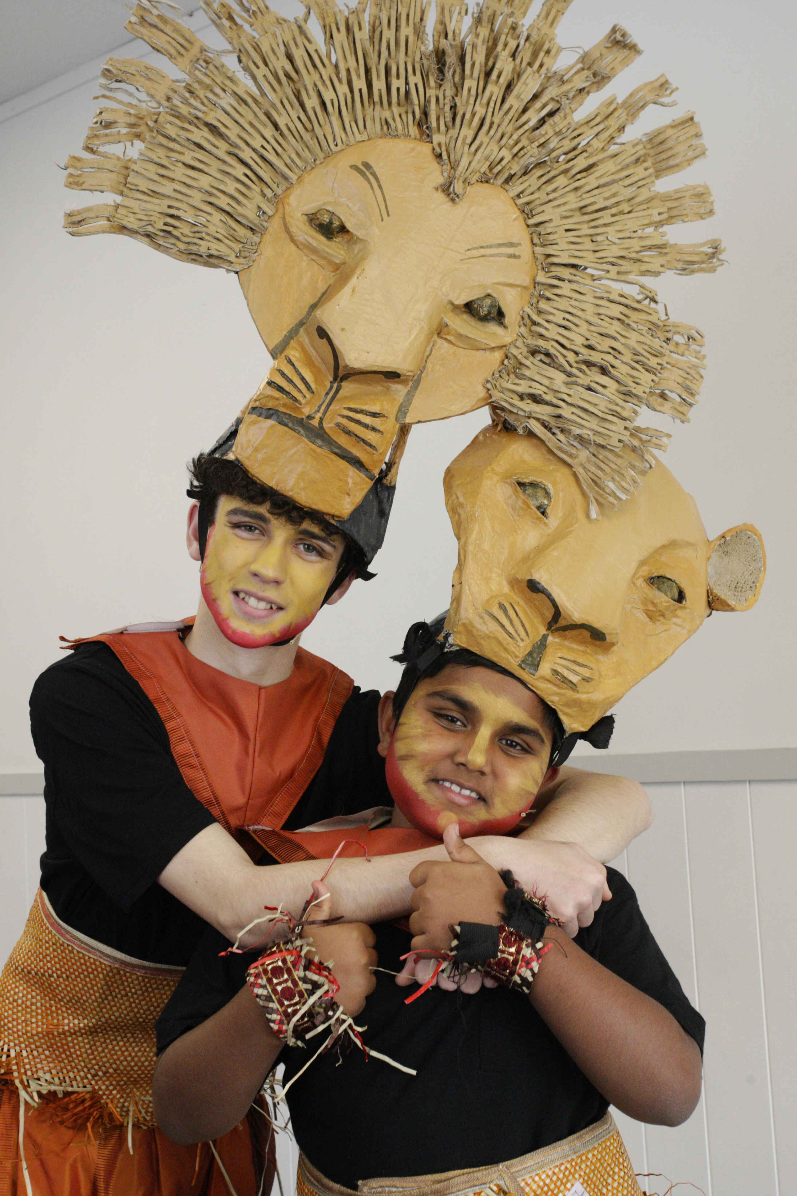 Oliver Simpson, 15  who plays old Simba, with his co-star Sarvag Shankar, 9, who is young Simba. Photo / Tania Whyte