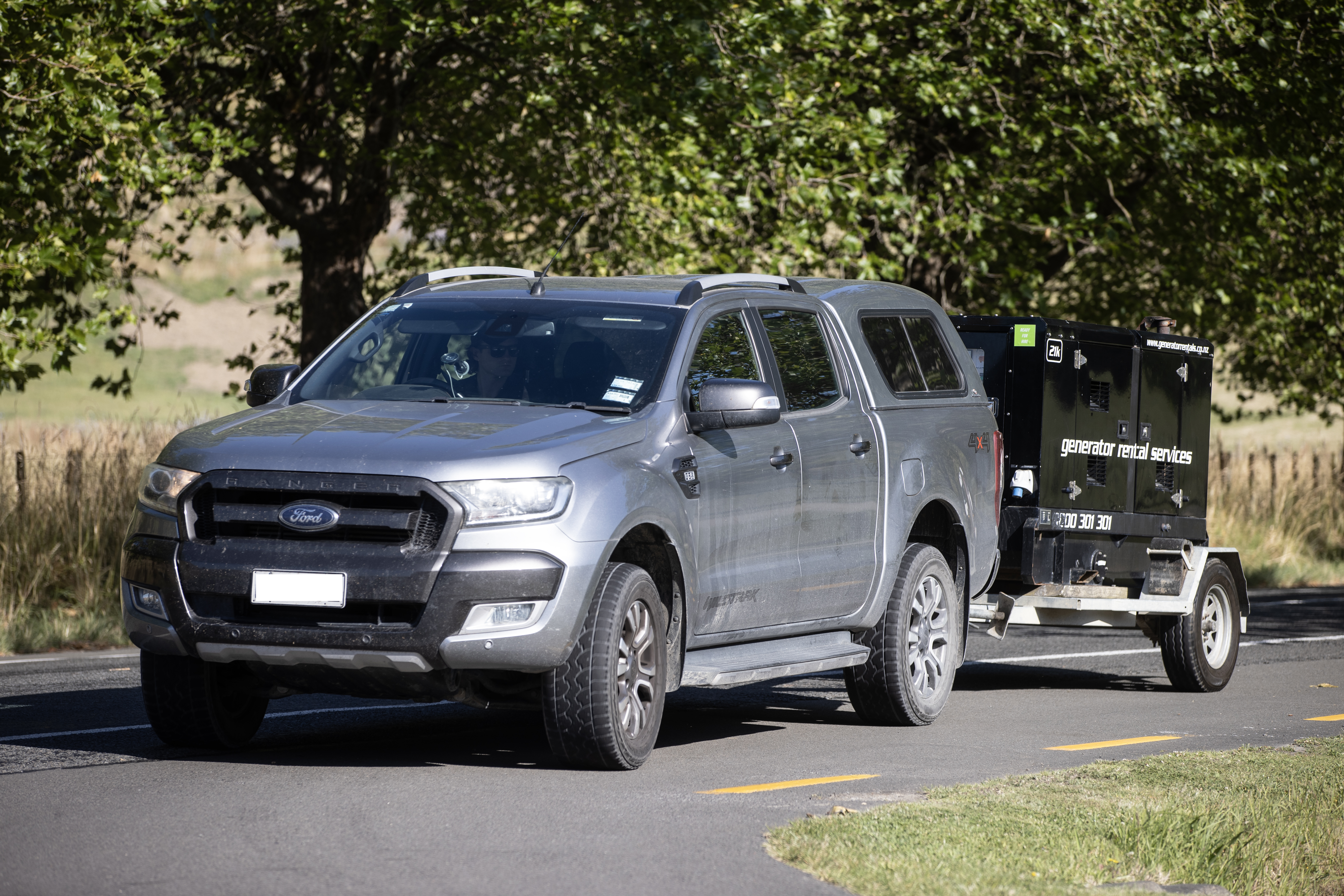 The first contractors and wedding suppliers arrived just before 9am. Photo / George Heard