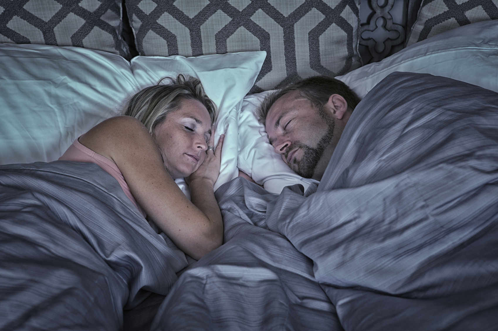 Kiwis appear to prefer an early night and early morning. Photo / iStock