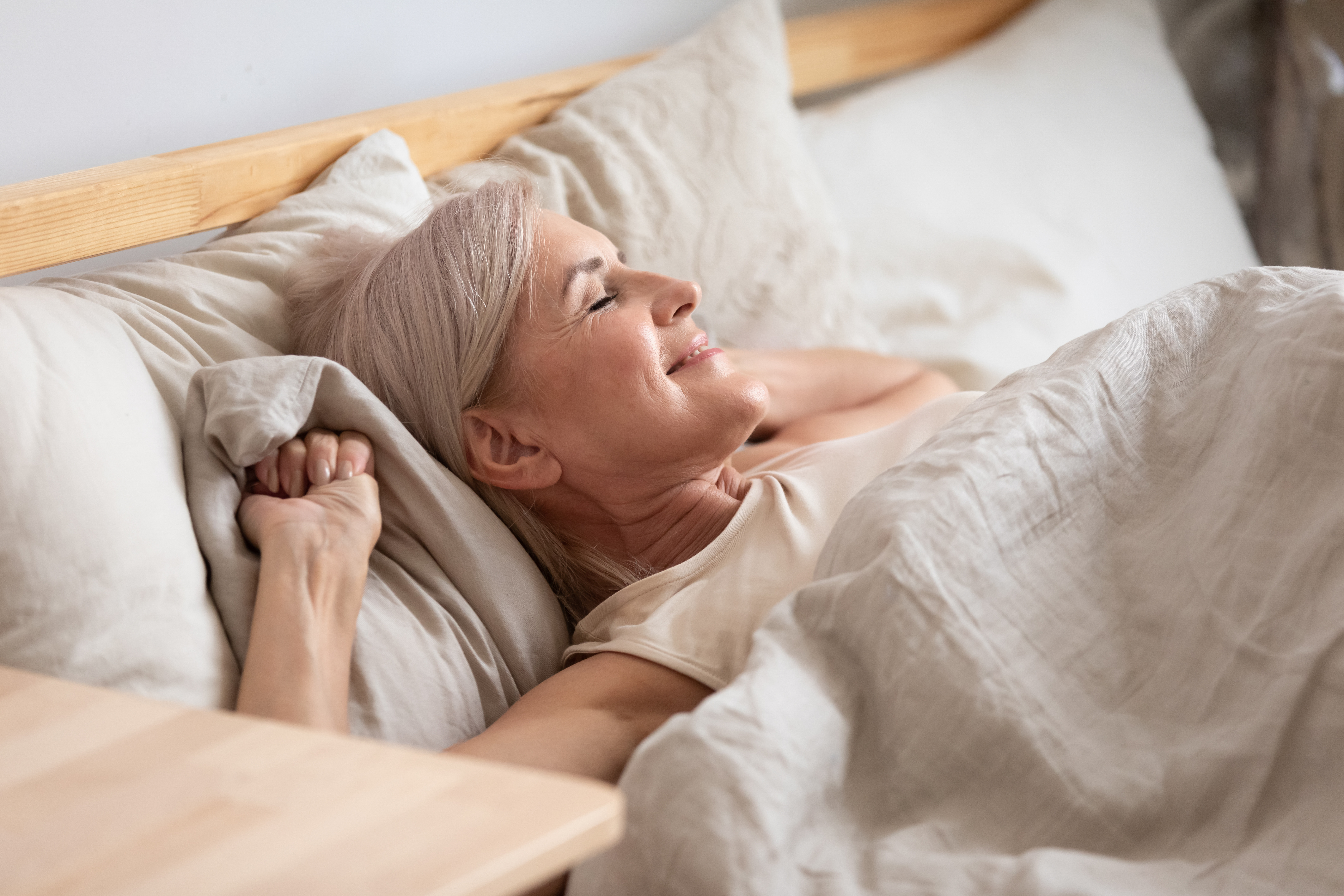 A regular routine helps tackle insomnia, especially waking at the same time every day, as it builds sleepiness throughout the day, promoting a full night's rest. Photo / 123rf
