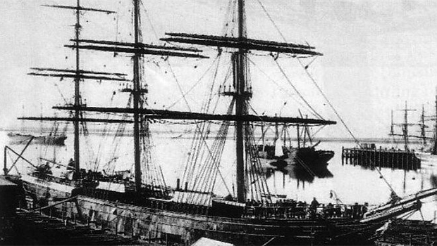 The vessel Dunedin, loading at Port Chalmers in 1882. Photo / ODT files
