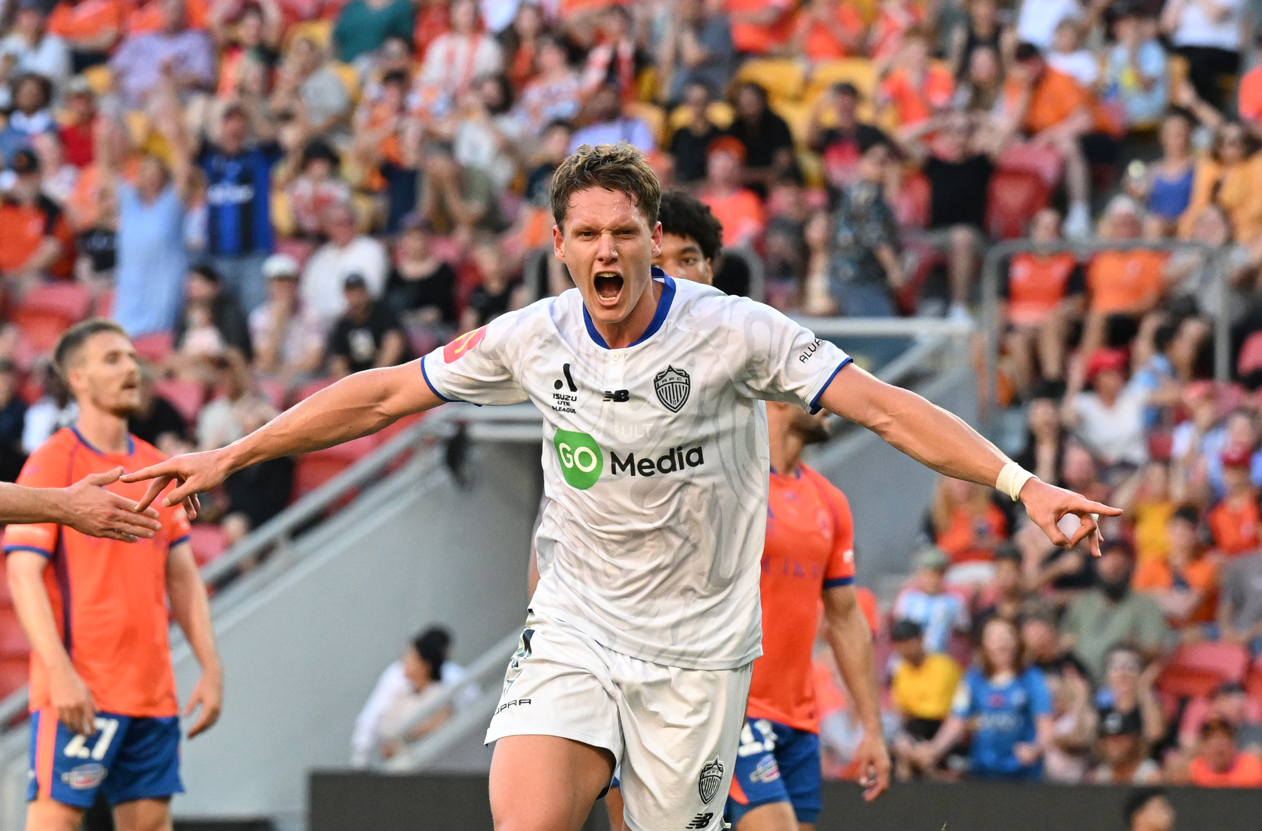 Nando Pijnaker celebrates his goal against Brisbane Roar. Photo / Photosport