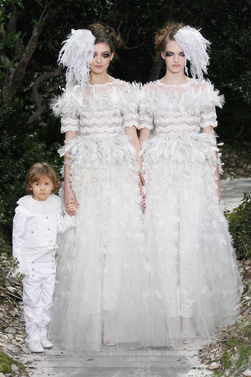 Chanel's pregnant Kiwi bride - New Zealand News - NZ Herald