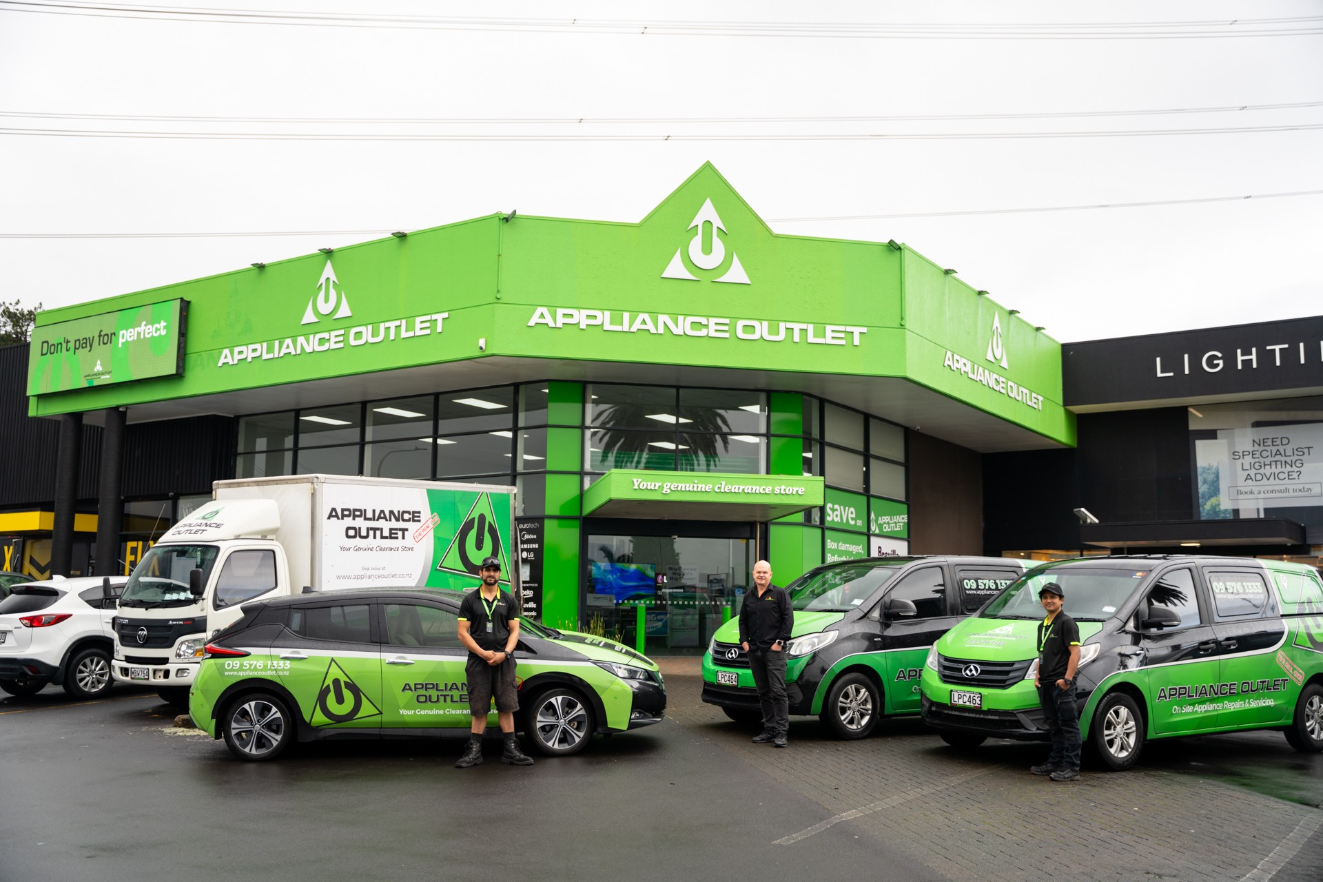 Appliance Outlet is a small New Zealand owned retailer based in east Auckland.