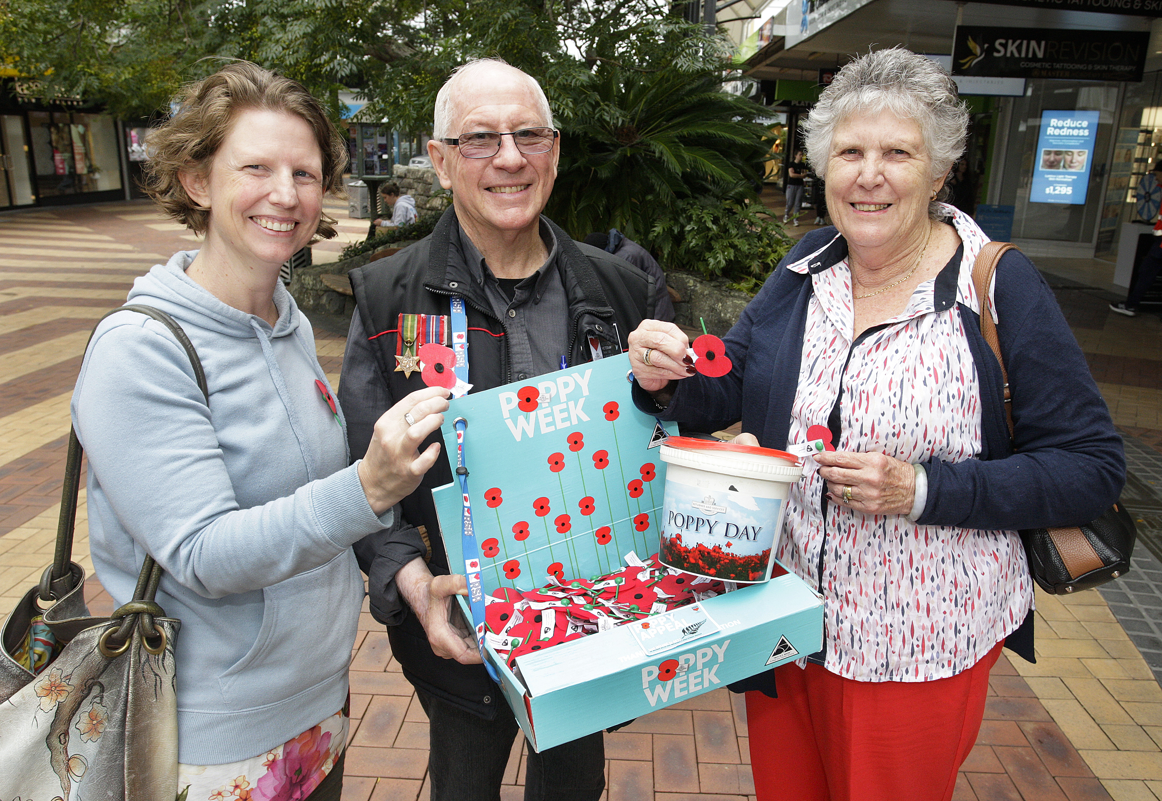 Volunteers across the country use Poppy Day to fundraise for veteran support. Photo / NZME