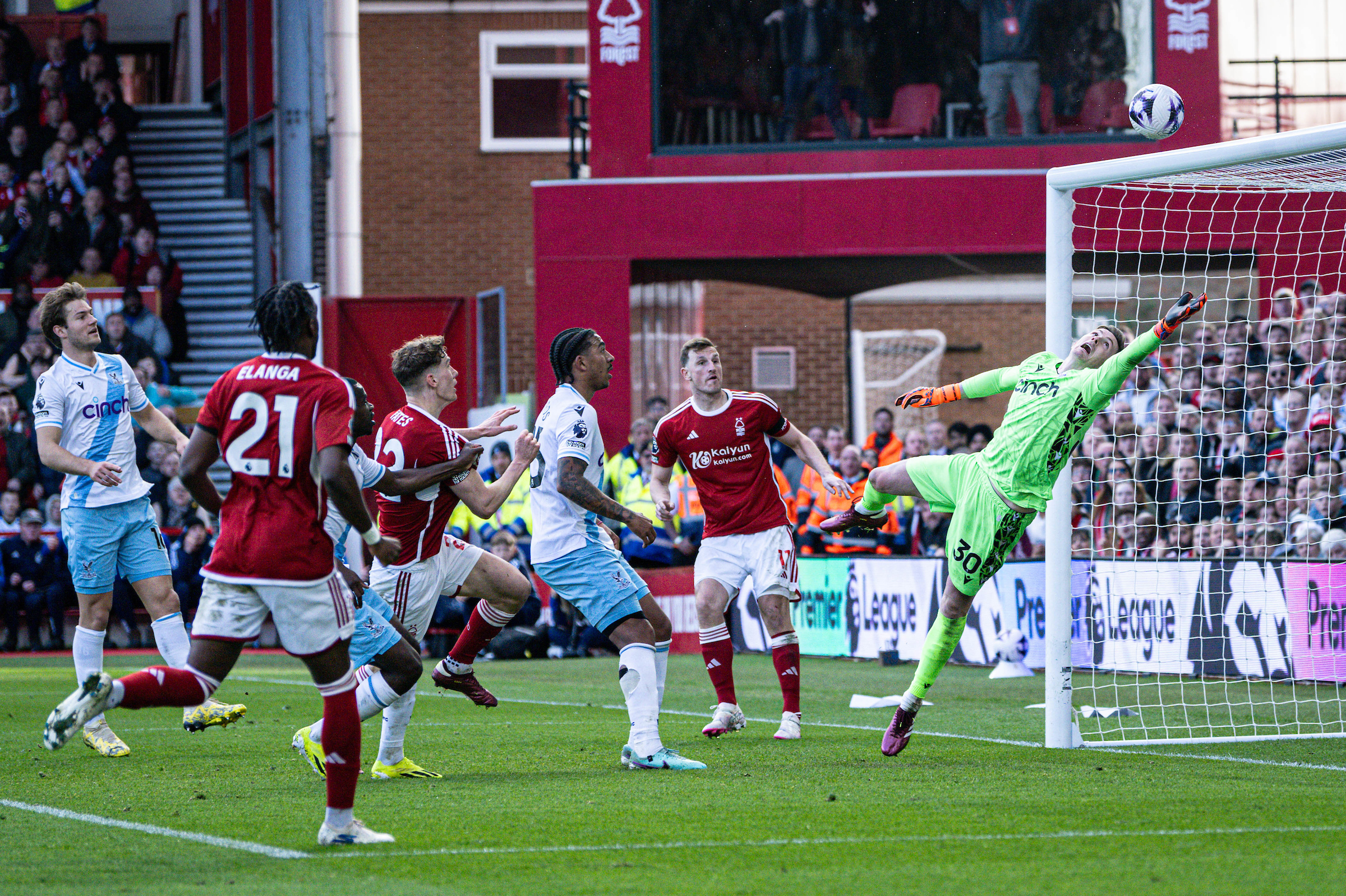 Chris Wood heads in a goal for Nottingham Forest against Crystal Palace. Photo / Photosport