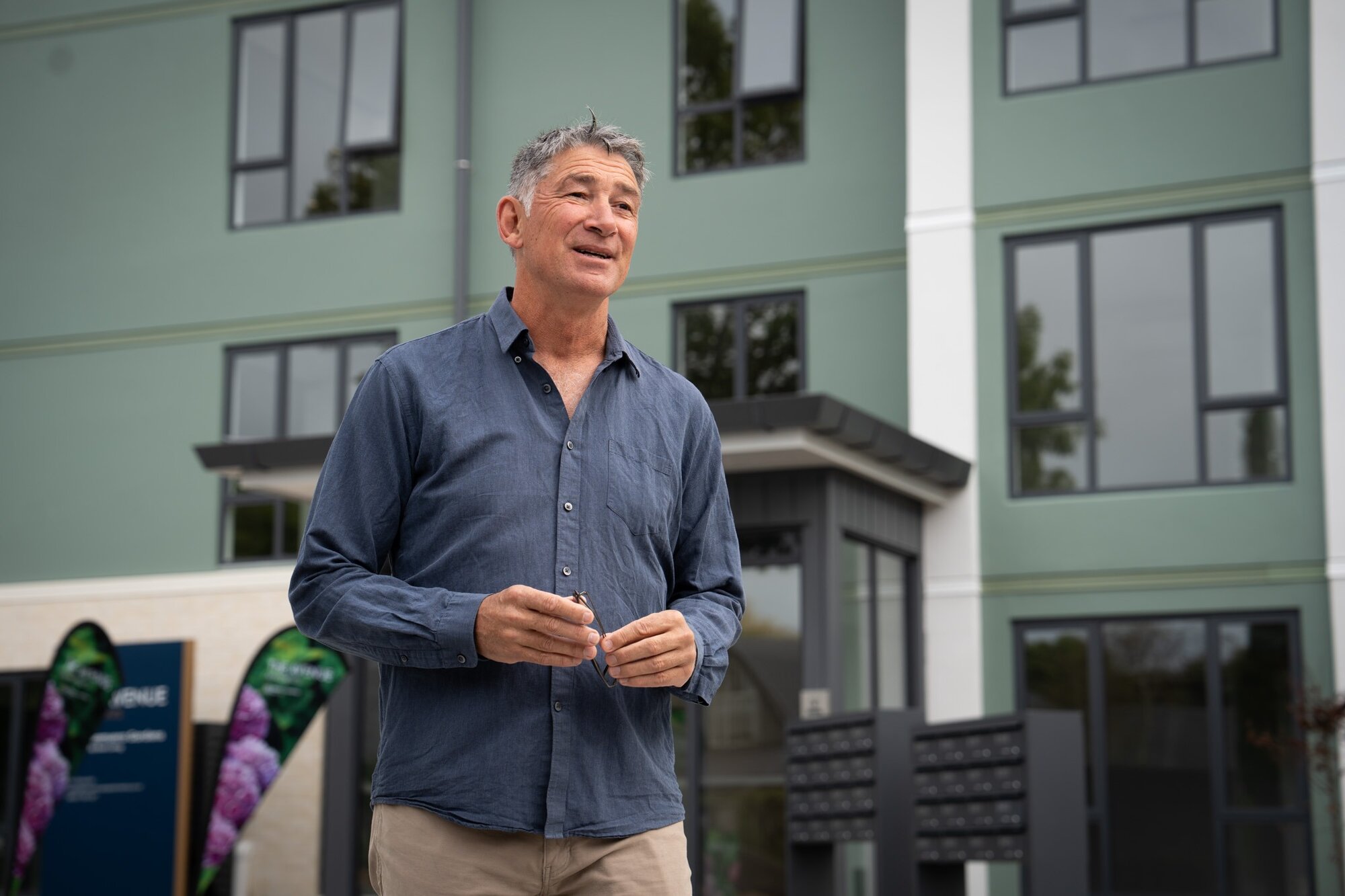  Chris Murphy at the new The Avenue apartments, Remuera Gardens.