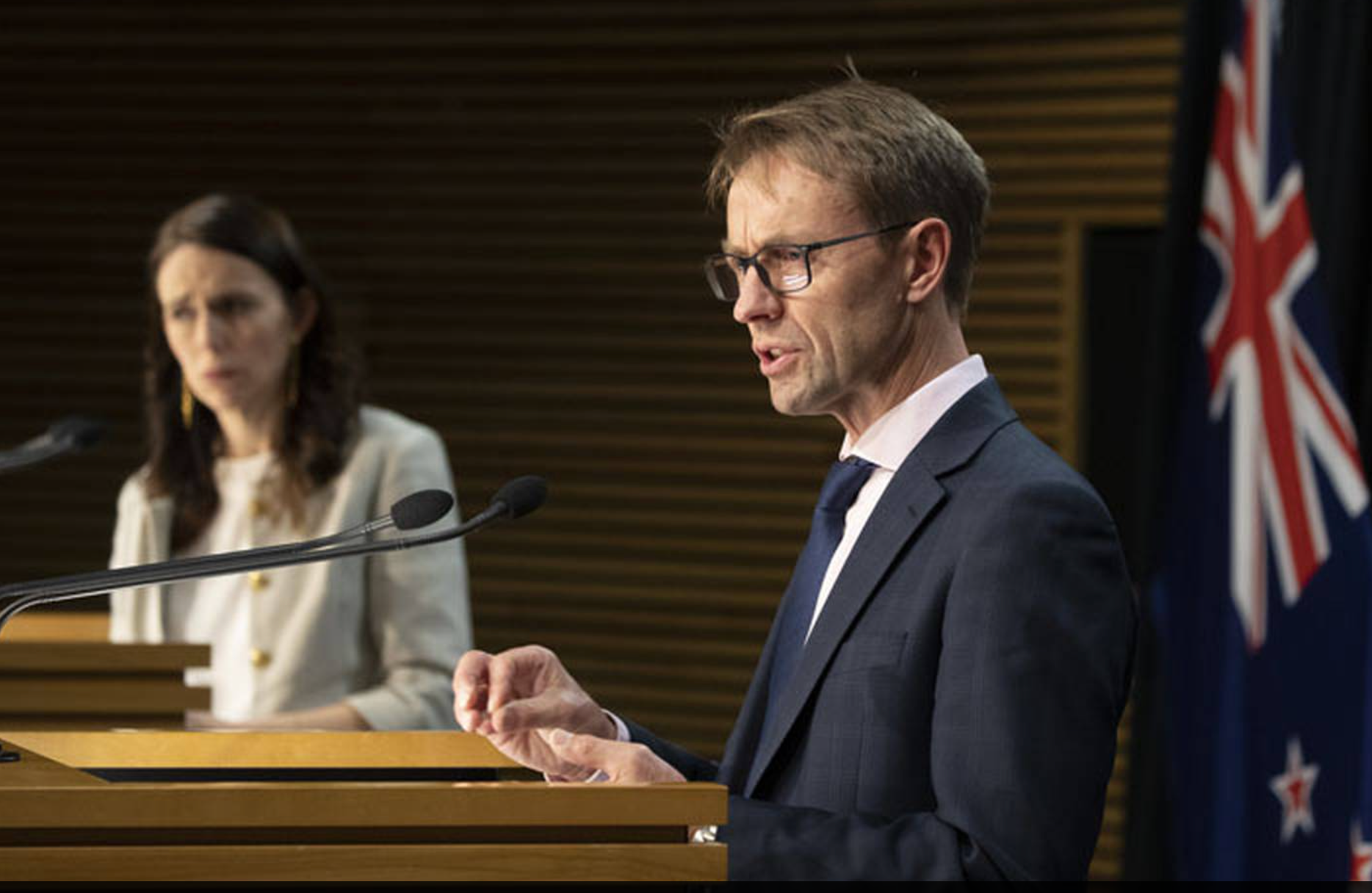 Director-general of health Ashley Bloomfield continues to stress the importance of staying home for contacts or people who have been to locations of interest. Photo / Mark Mitchell