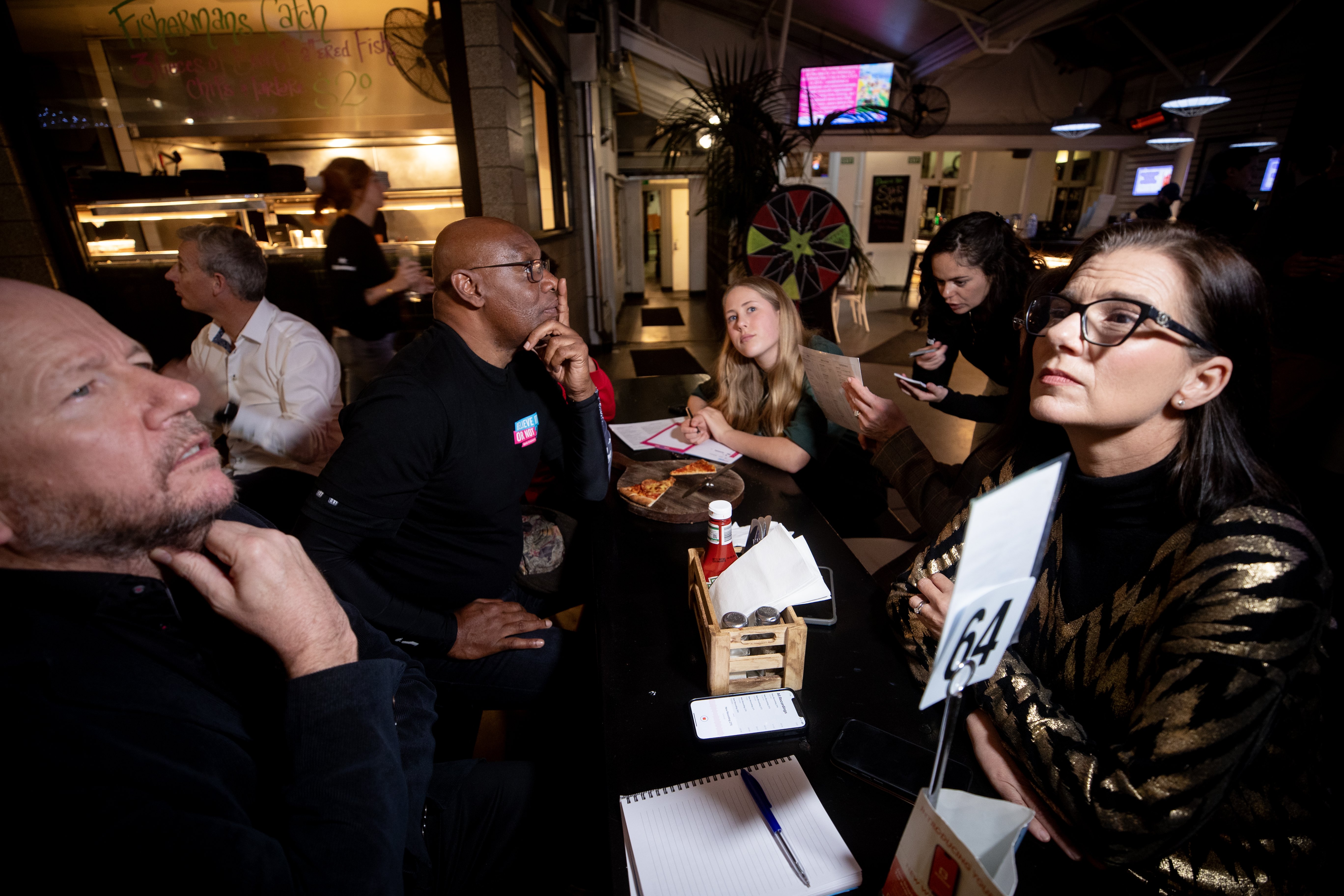 The Chase star Shaun Wallace helped guide his pub quiz team through an early round. Photo / Dean Purcell