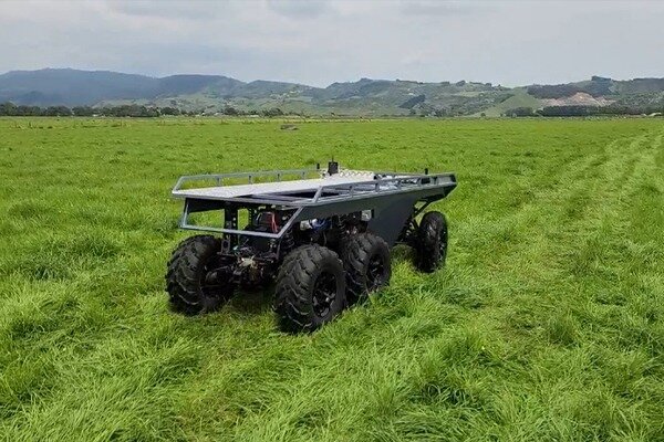 A Syos Aerospace SG400 UGV (Unmanned Ground Vehicle).
