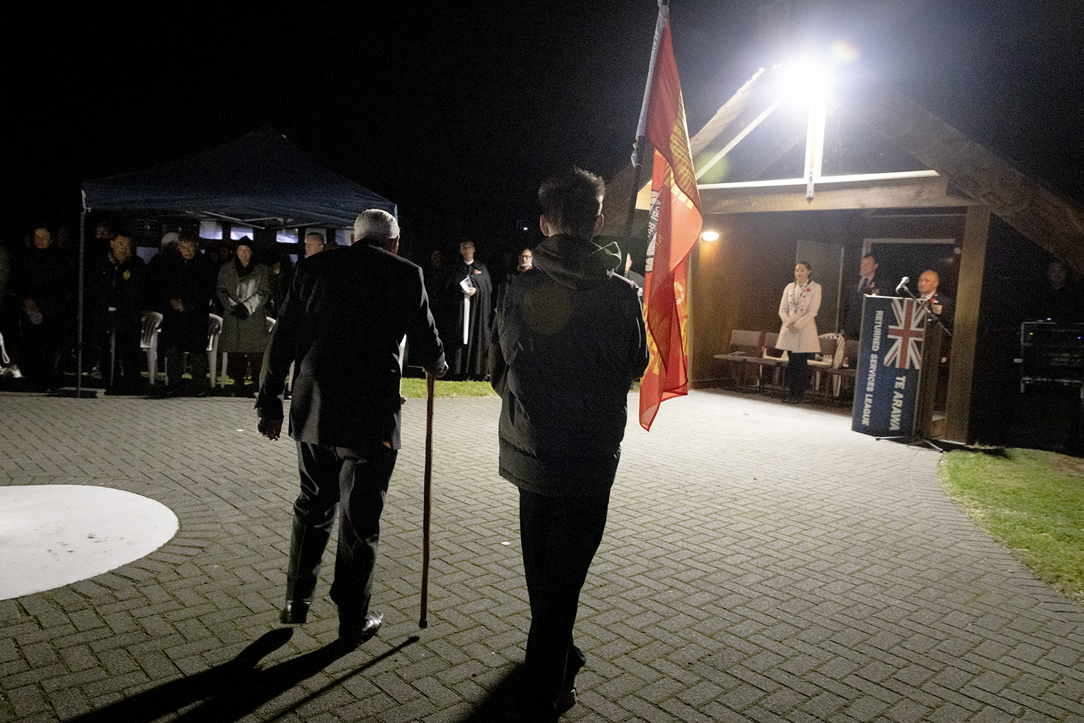 Sir Robert Gillies, the sole surviving member of the 28th Māori Battalion, takes his position at the dawn service. Photo / Andrew Warner
