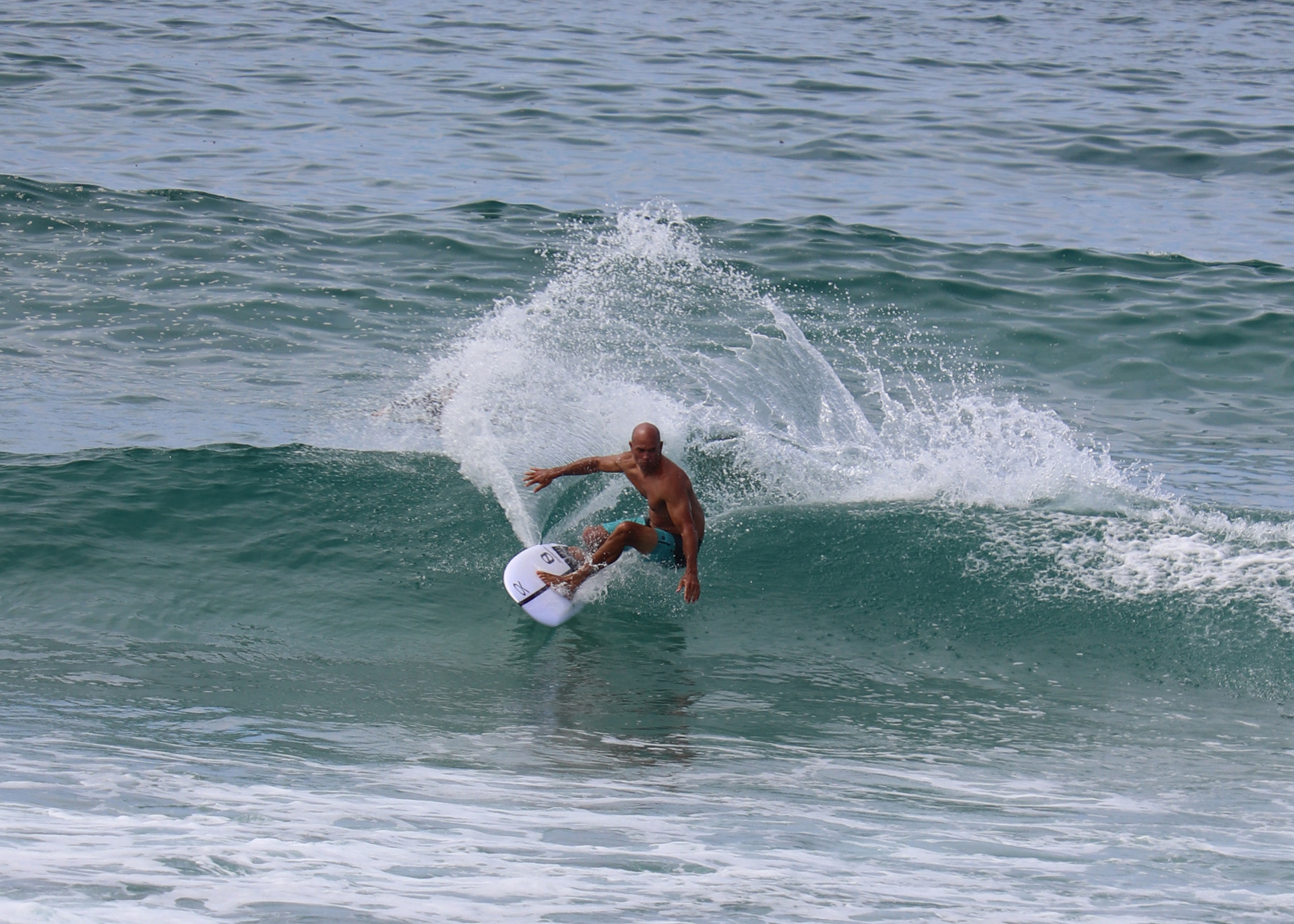 In a small surf, Slater was still able to show the crowd why he was such a legend of the sport. Photo / Ella Buckle