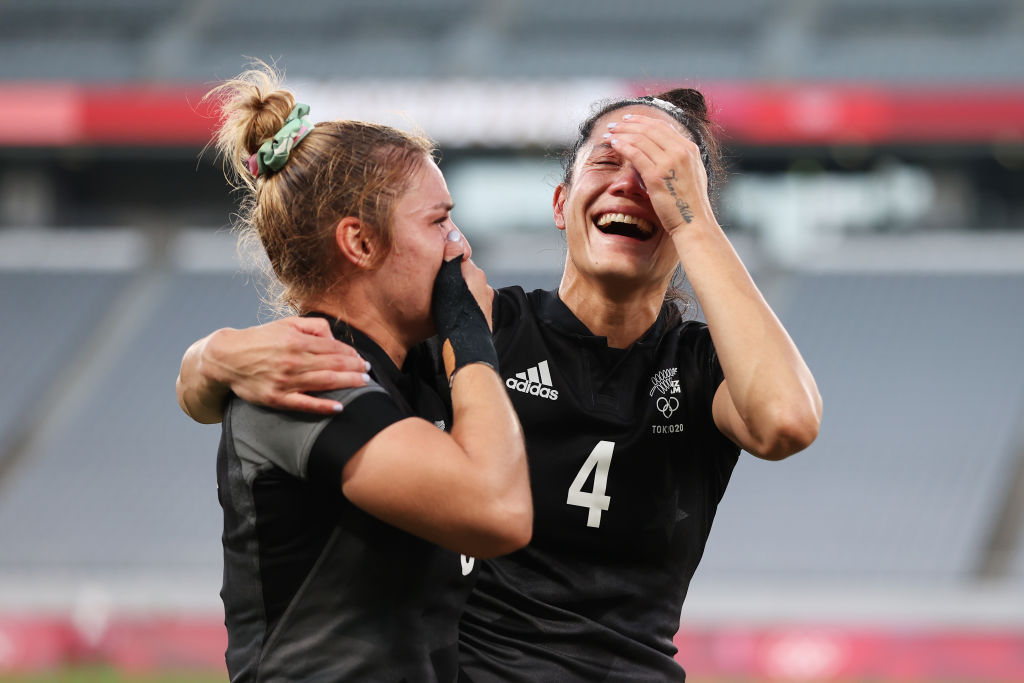 Michaela Blyde (L) and Shiray Kaka (R) celebrate after defeating France. Photo / Getty