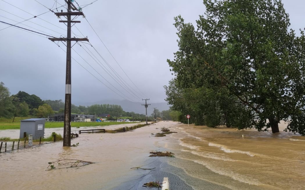 Roads in Kaipara District, Northland, flooded during Cyclone Gabrielle. Photo / RNZ