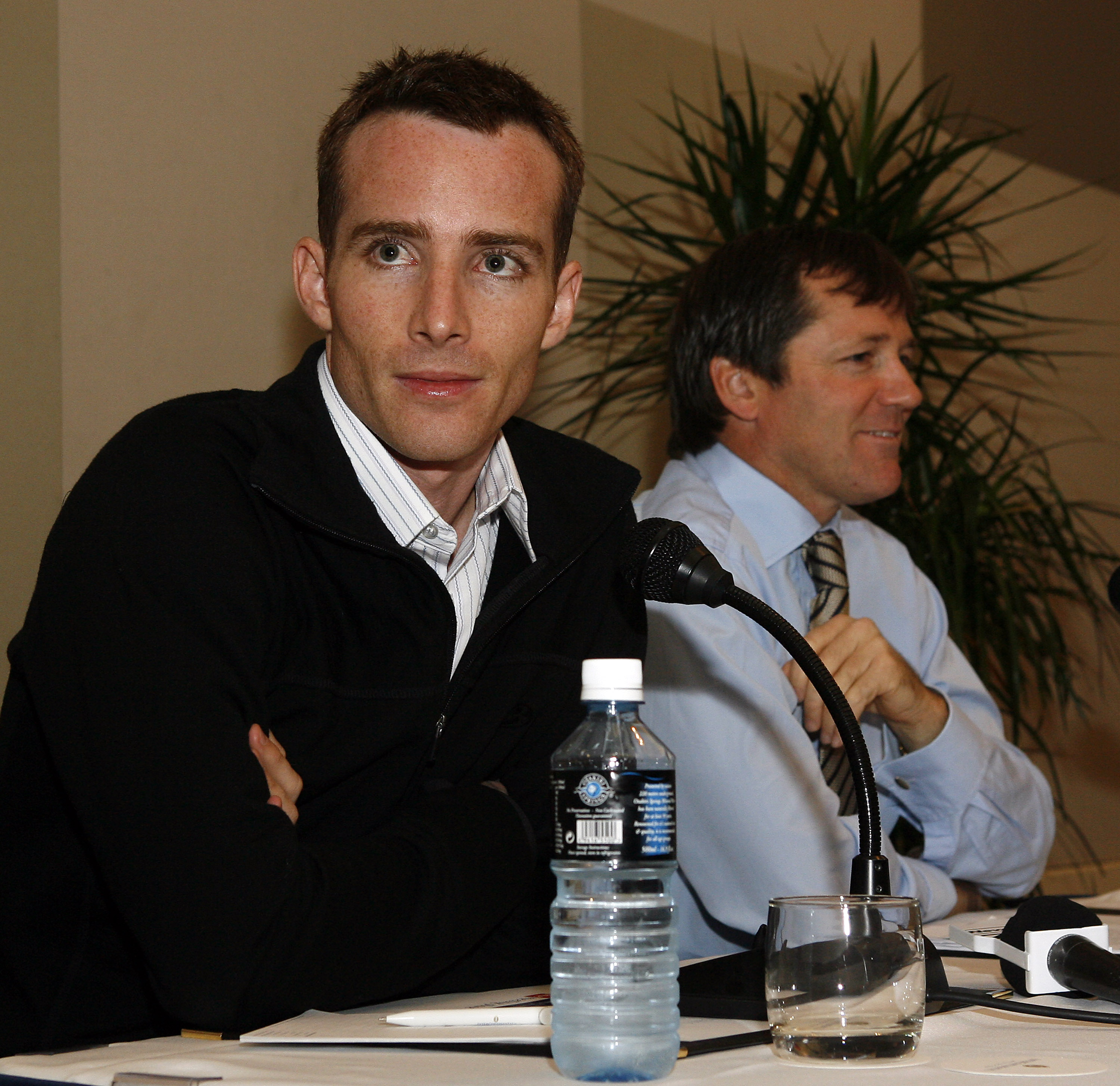 Sam Morgan (left) and then Fairfax CEO David Kirk at the March 2006 press conference announcing the auction site's $750m sale to the media firm. Photo / Anthony Phelps