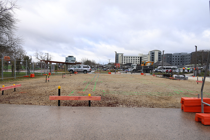 Work has began to move the Te Arawa Waka Taua back to the Rotorua Lakefront.  Photo / Rotorua Lakes Council 
