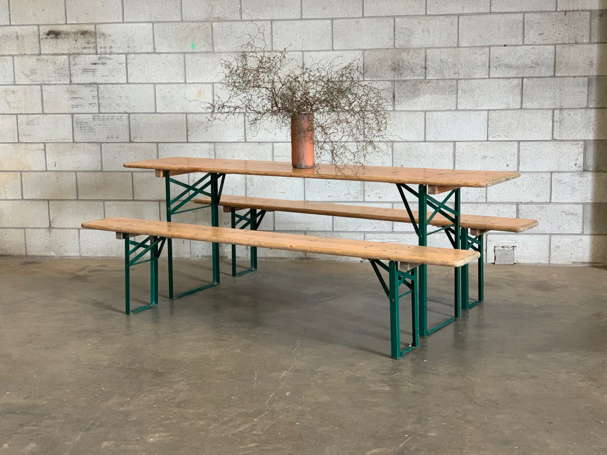The Vitrine German picnic table.