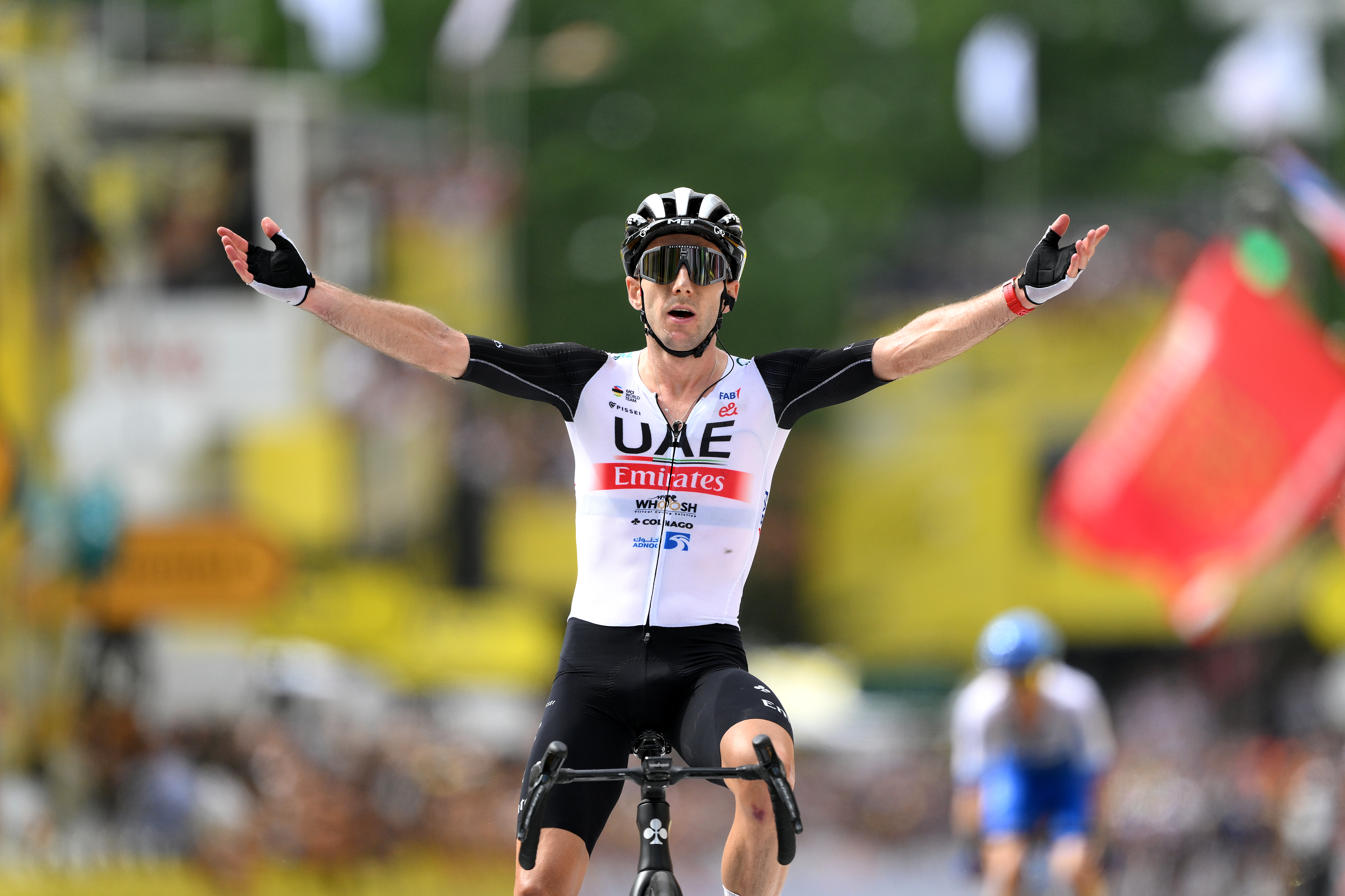 Adam Yates pips twin Simon to Tour de France stage one win and yellow jersey, Tour de France 2023