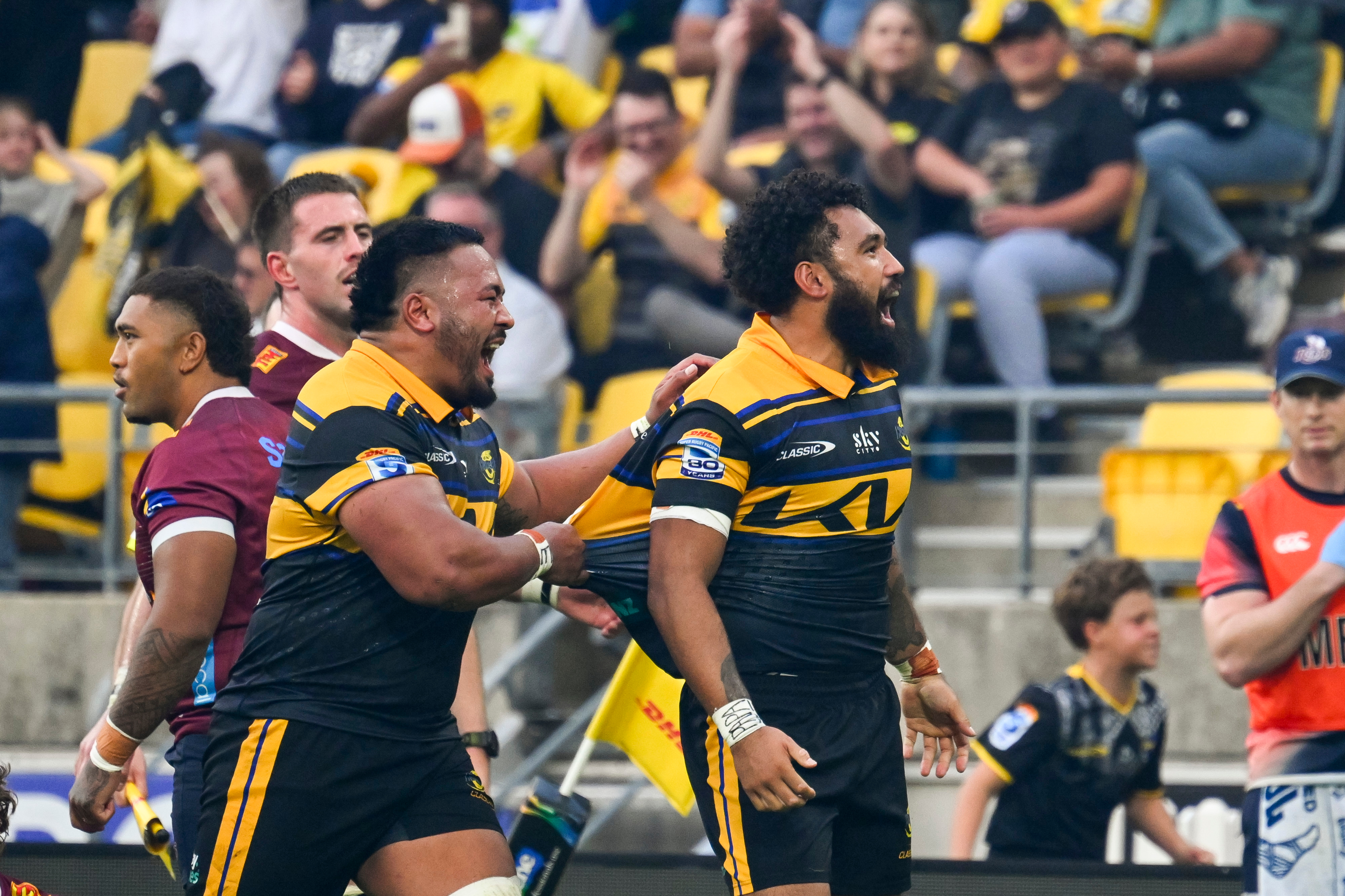 The Hurricanes enjoyed a resounding victory over the Reds at Hnry Stadium in Wellington. Photo / Elias Rodriguez, Photosport