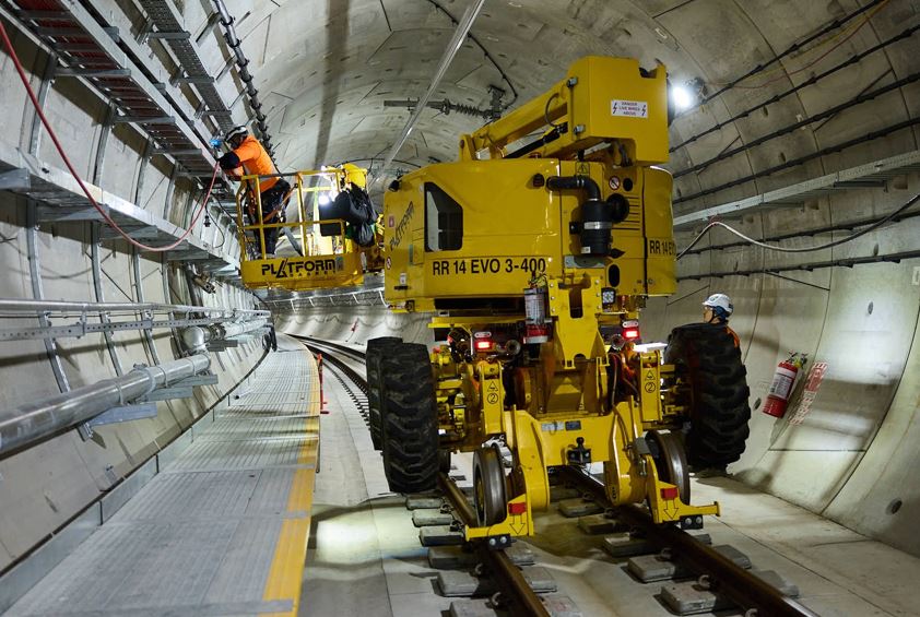 Systems fit-outs and commissioning work are well under way in the CRL tunnels.