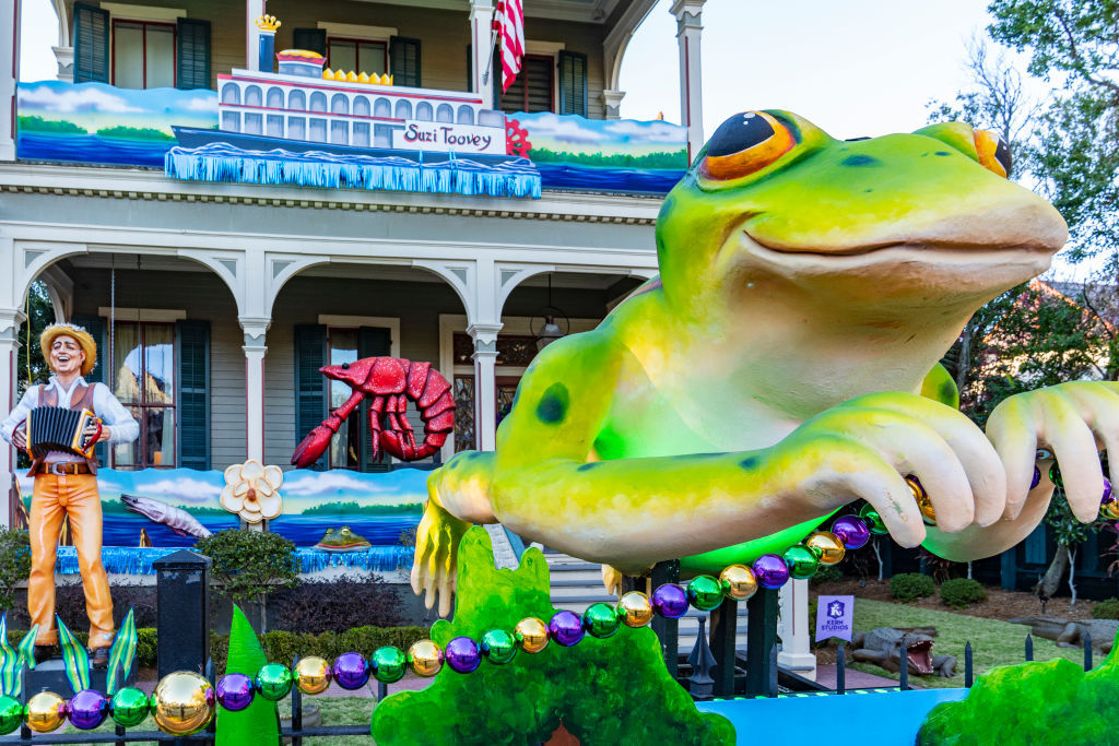 Rockland Markets - The one and only Wally the Green Monster heard