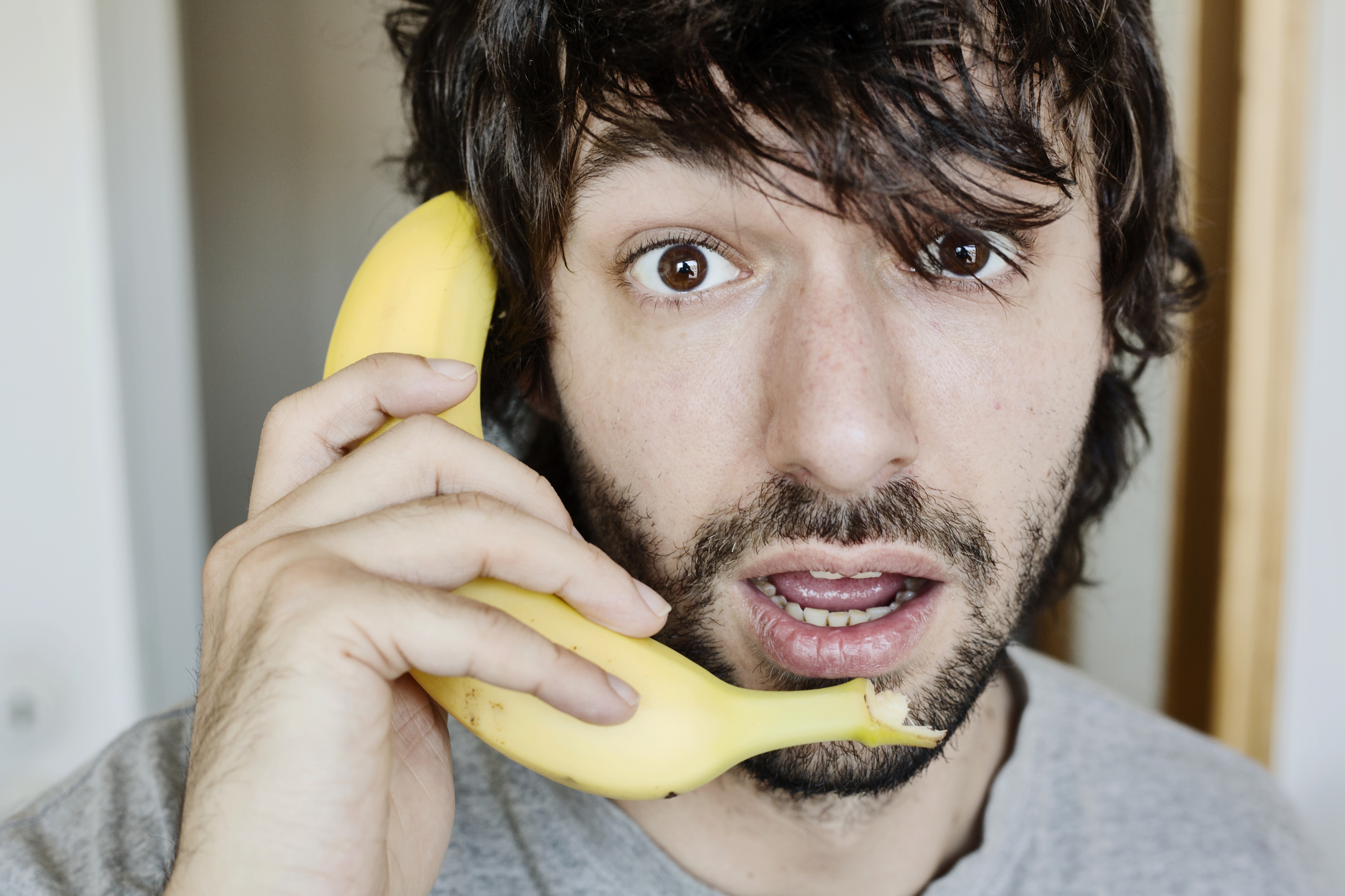 Text 3G to 550 and you'll get a replying saying if your handset is ready for the shutdown. Photo / Getty  Creative