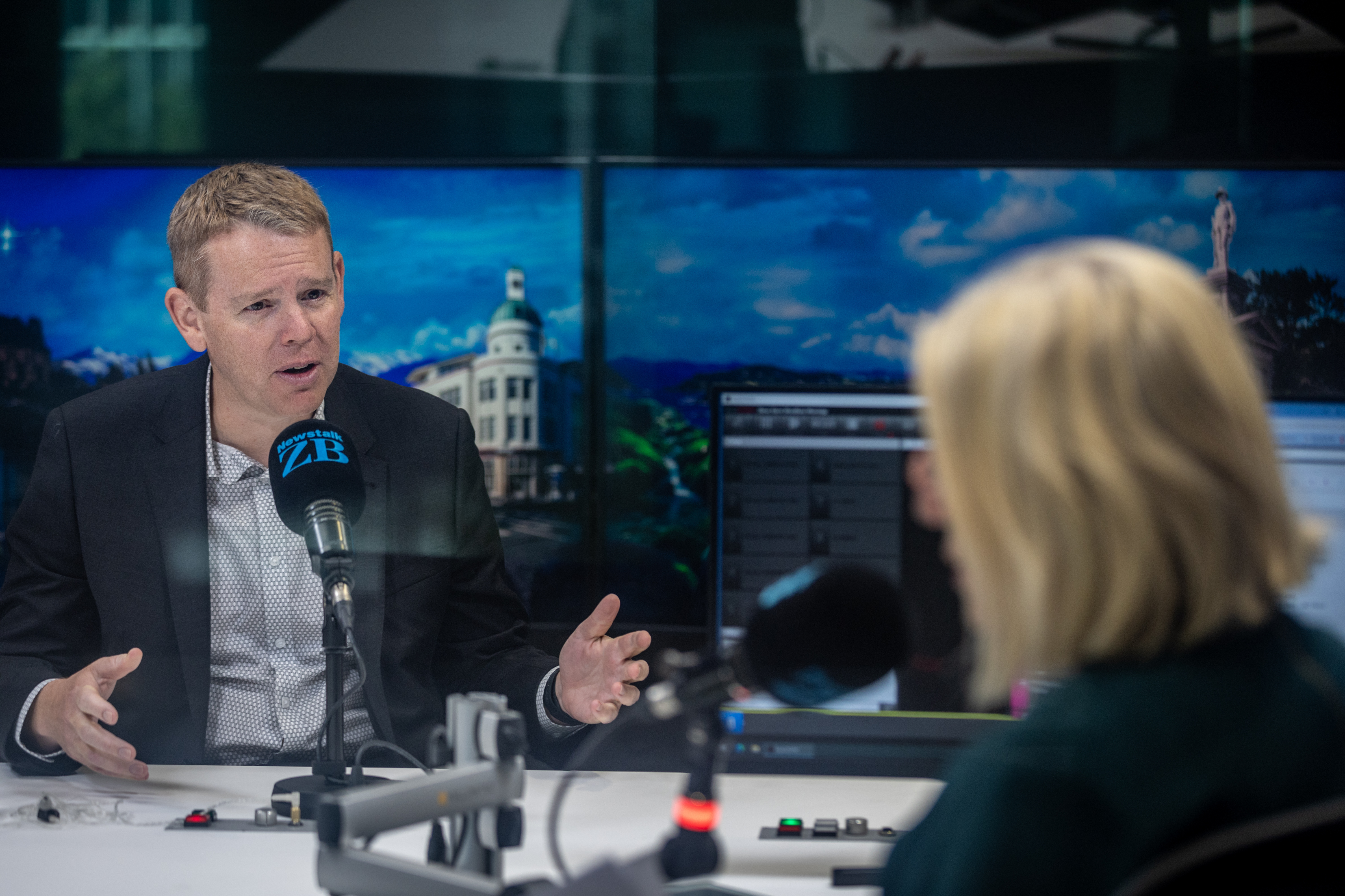 Labour leader Chris Hipkins told Newstalk ZB host Kerre Woodham his party needed to rebuild. Photo / Michael Craig