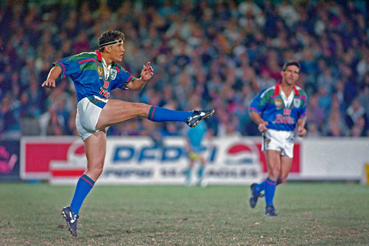 Gene Ngamu in action during the 1996 season against the Manly-Warringah Sea Eagles. Photo / Photosport