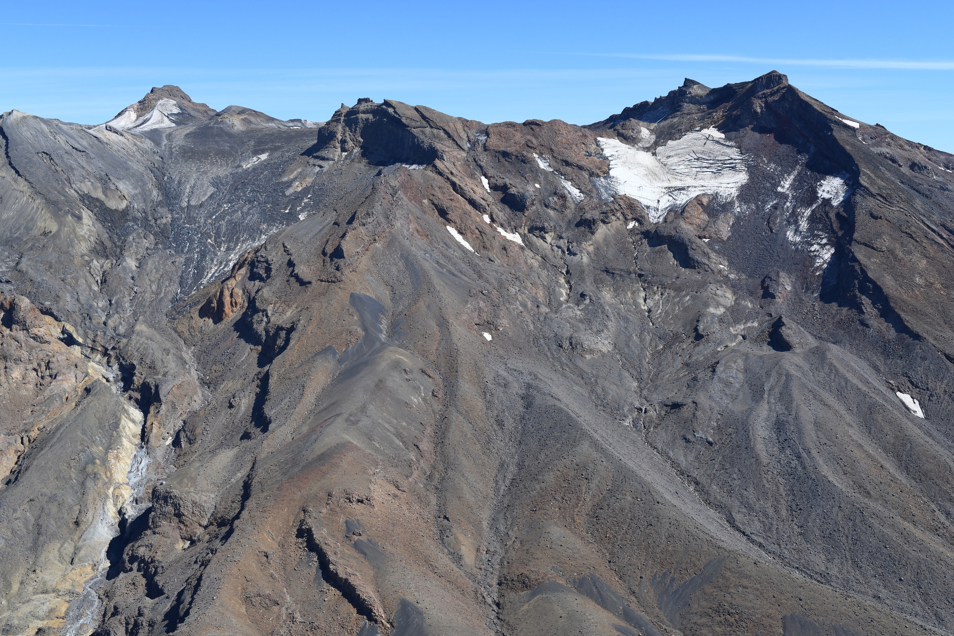 The Mangatoetoenui (right) and Whangaehu (left) glaciers on the northeast side of Mt Ruapehu. Photo / Shaun Eaves