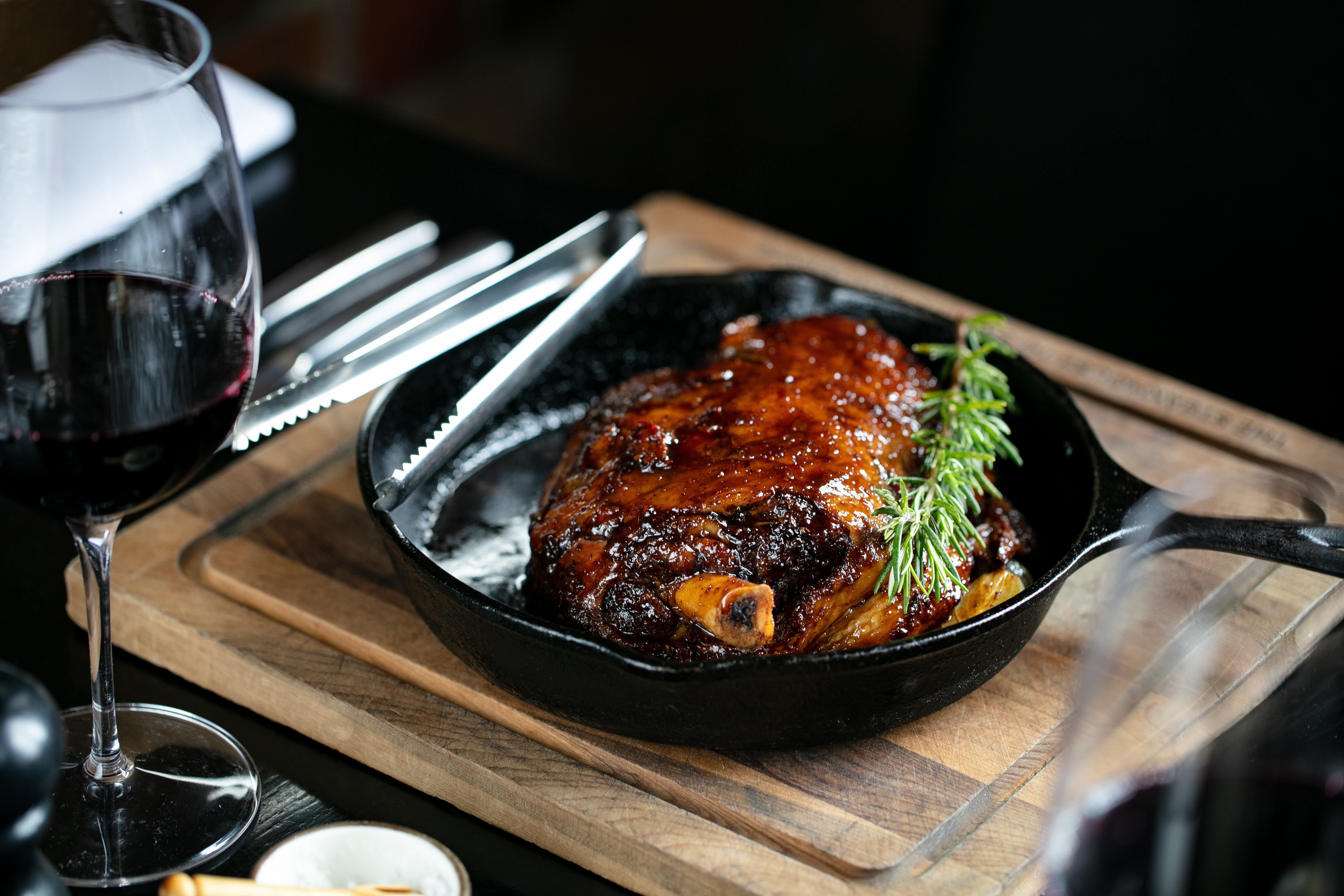 The lamb shoulder. Photo / Babiche Martens