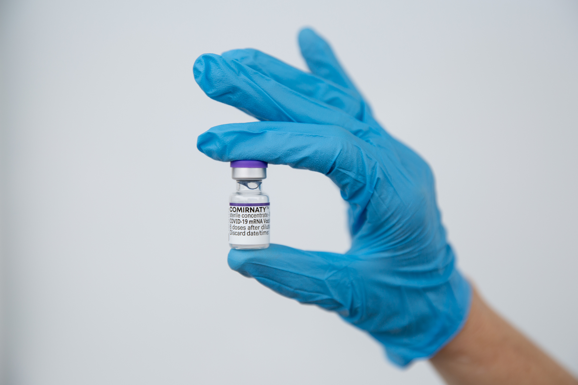 The next variant could arise from the virus changing to dodge Omicron-targeted vaccines currently being developed. Photo / Sylvie Whinray