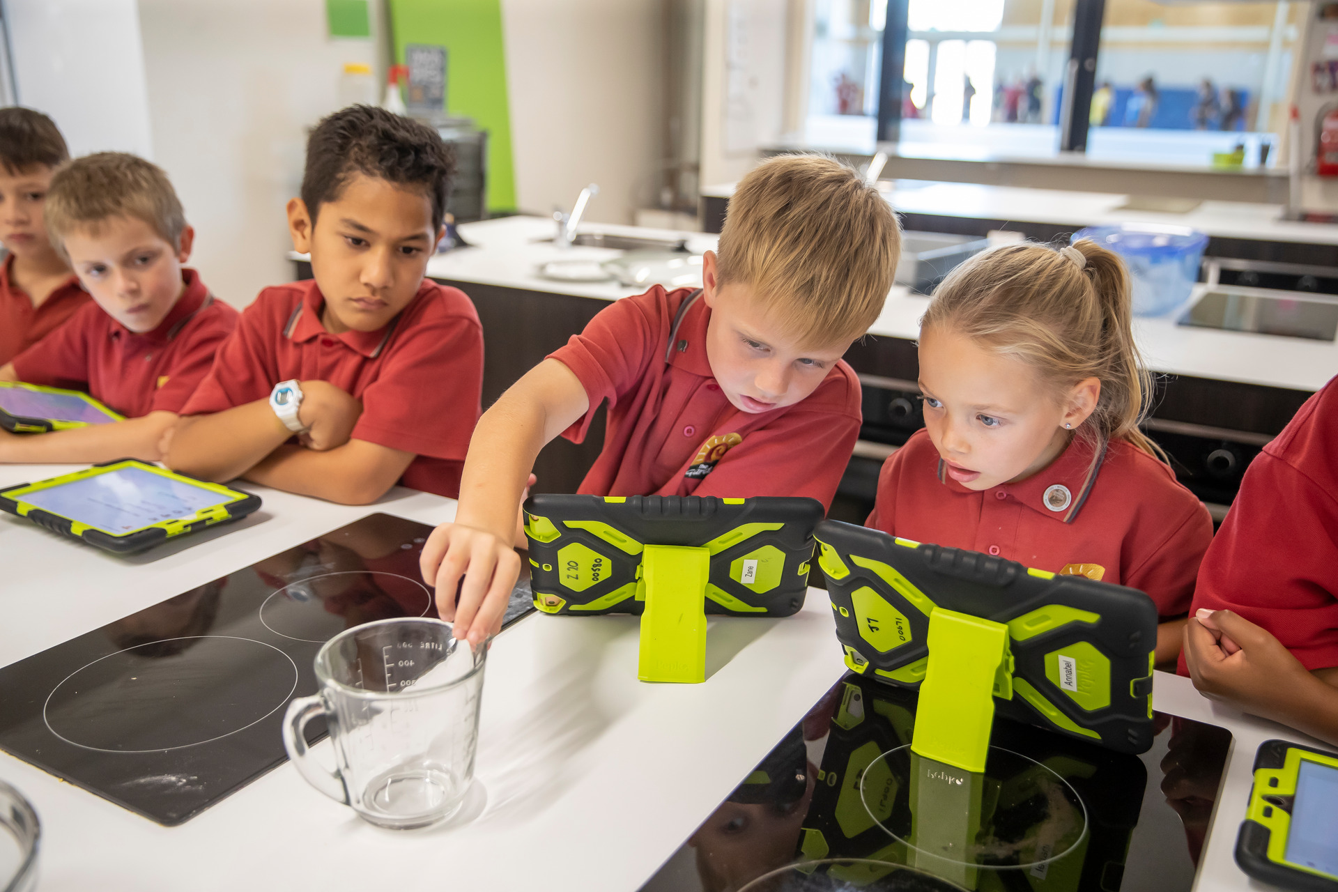 Students at The Gardens School in Manurewa learn about measurement in 2019. New Zealand children do relatively well on statistics and arithmetic, and worst at algebra. Photo / Peter Meecham