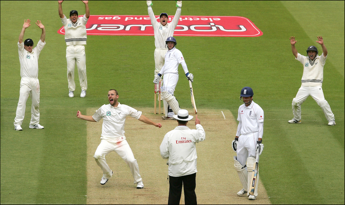 Daniel Vettori celebrates getting the wicket of Tim Ambrose during the 2008  Lord's test. Photo / Photosport