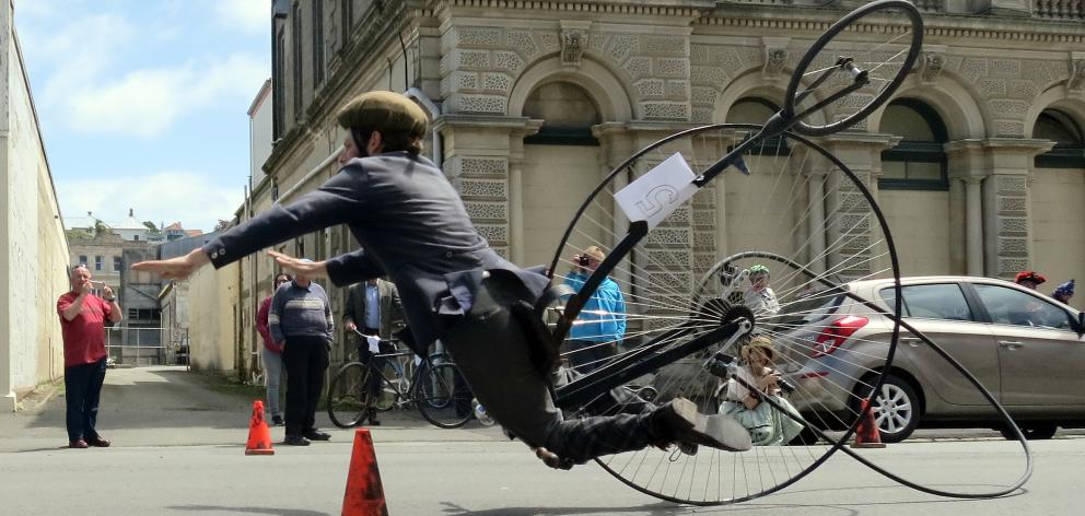 Велосипед паук фото penny farthing race Cheaper Than Retail Price Buy Clothing, Accessories and life