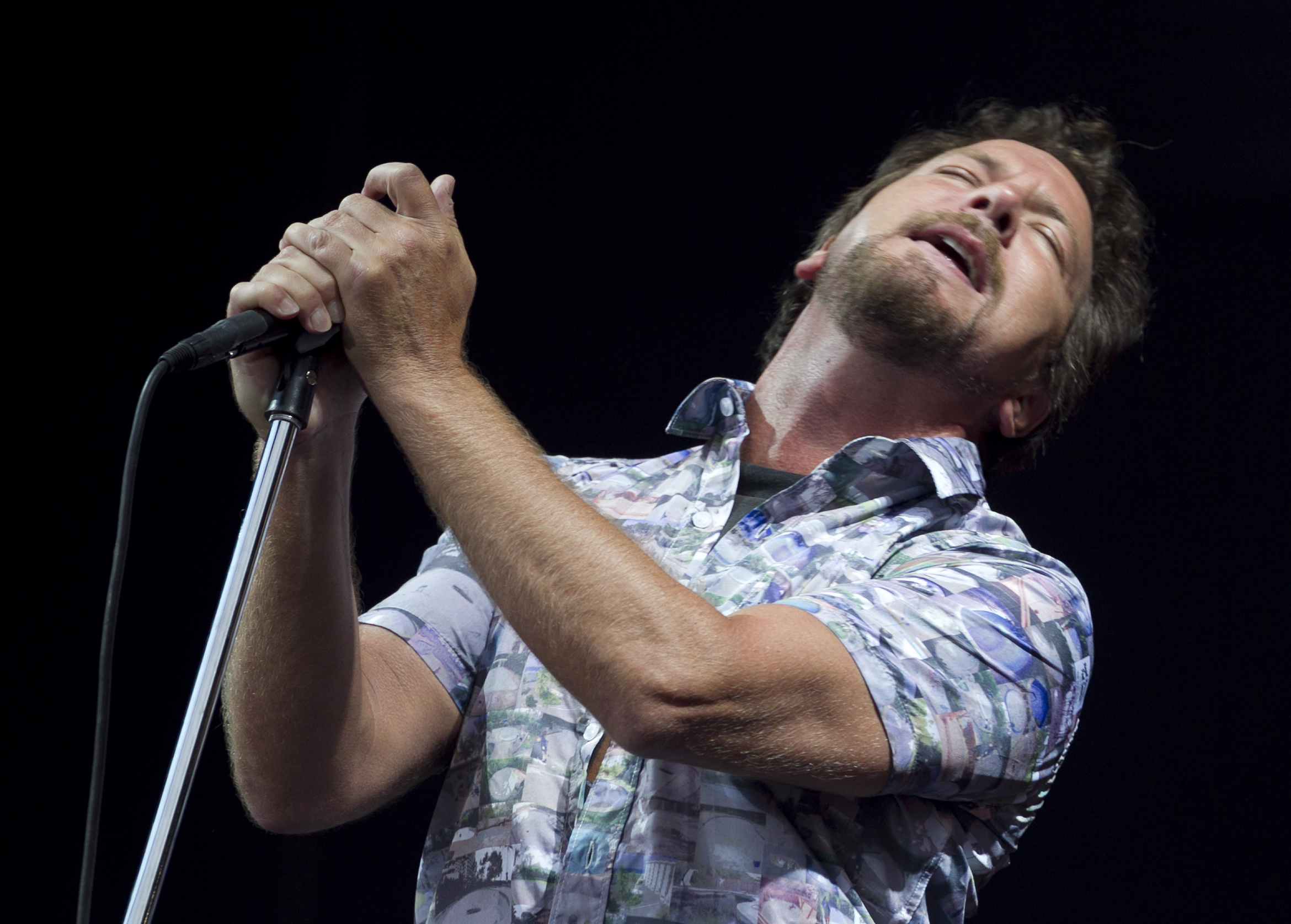 Eddie Vedder from Pearl Jam performs at the Big Day Out at Western Springs in 2014. Photo / Natalie Slade