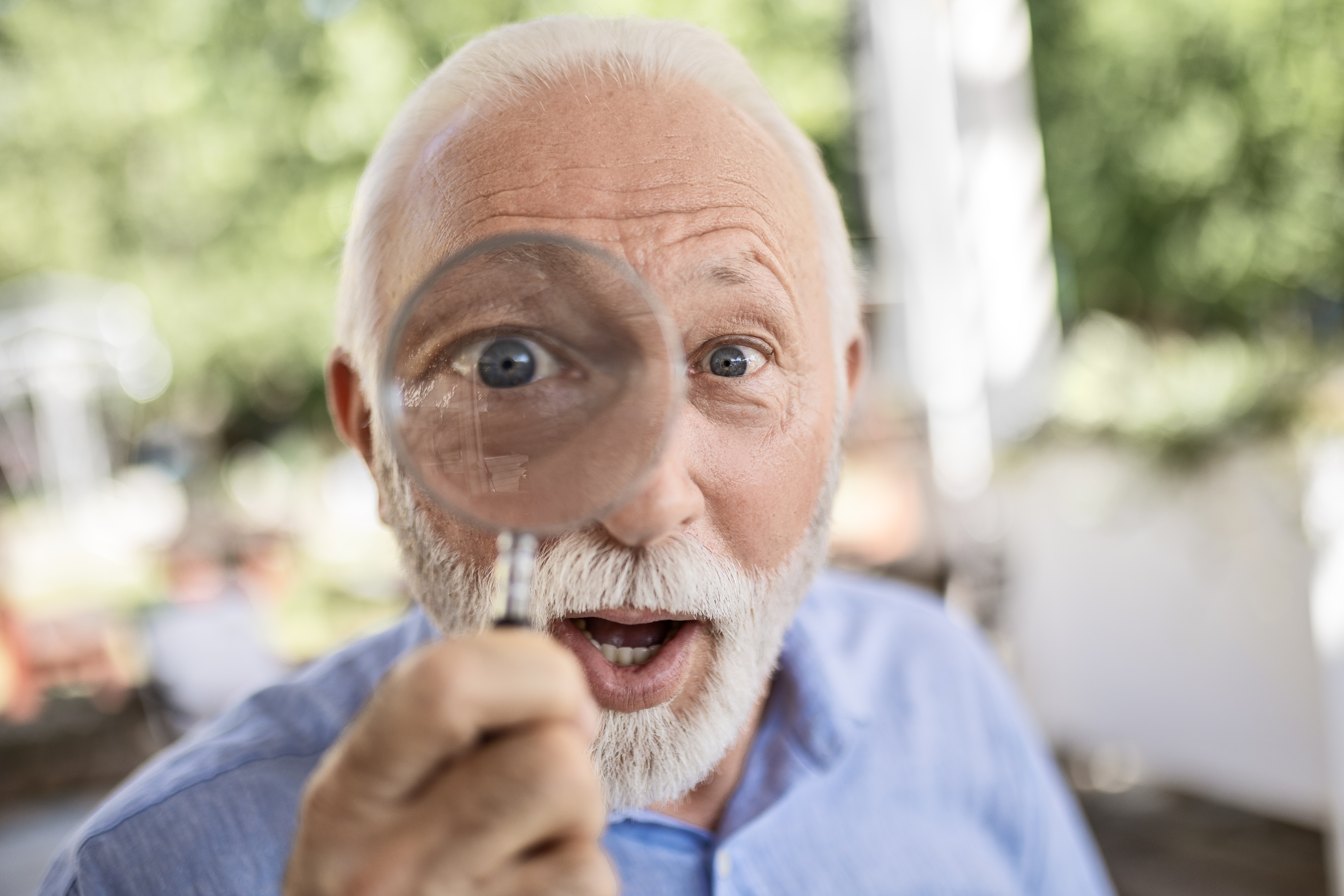 The eyes can reveal a lot about our brain health. Photo / Getty Images