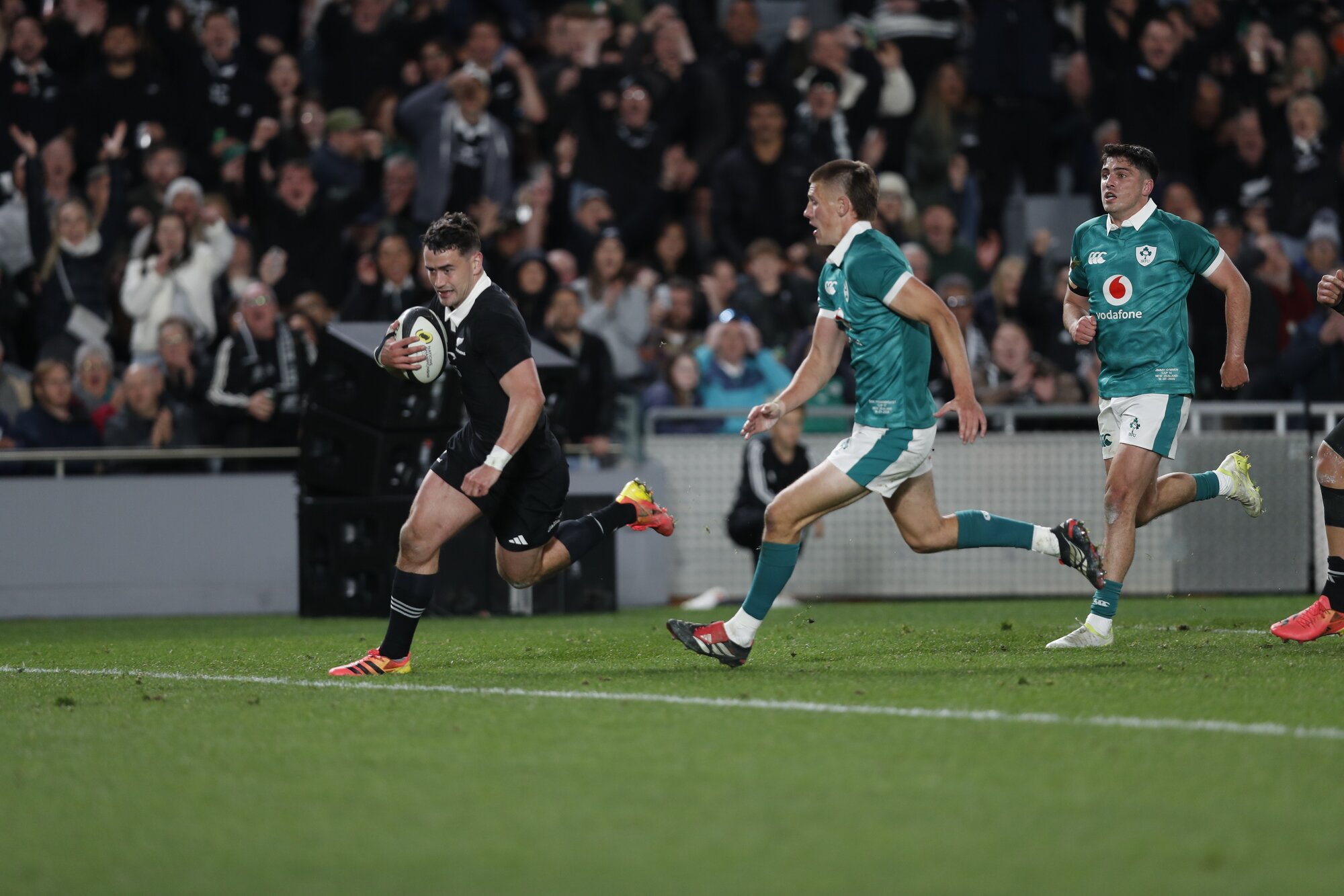 Will Jordan scores for the All Blacks against Ireland. Photo / Alyse Wright