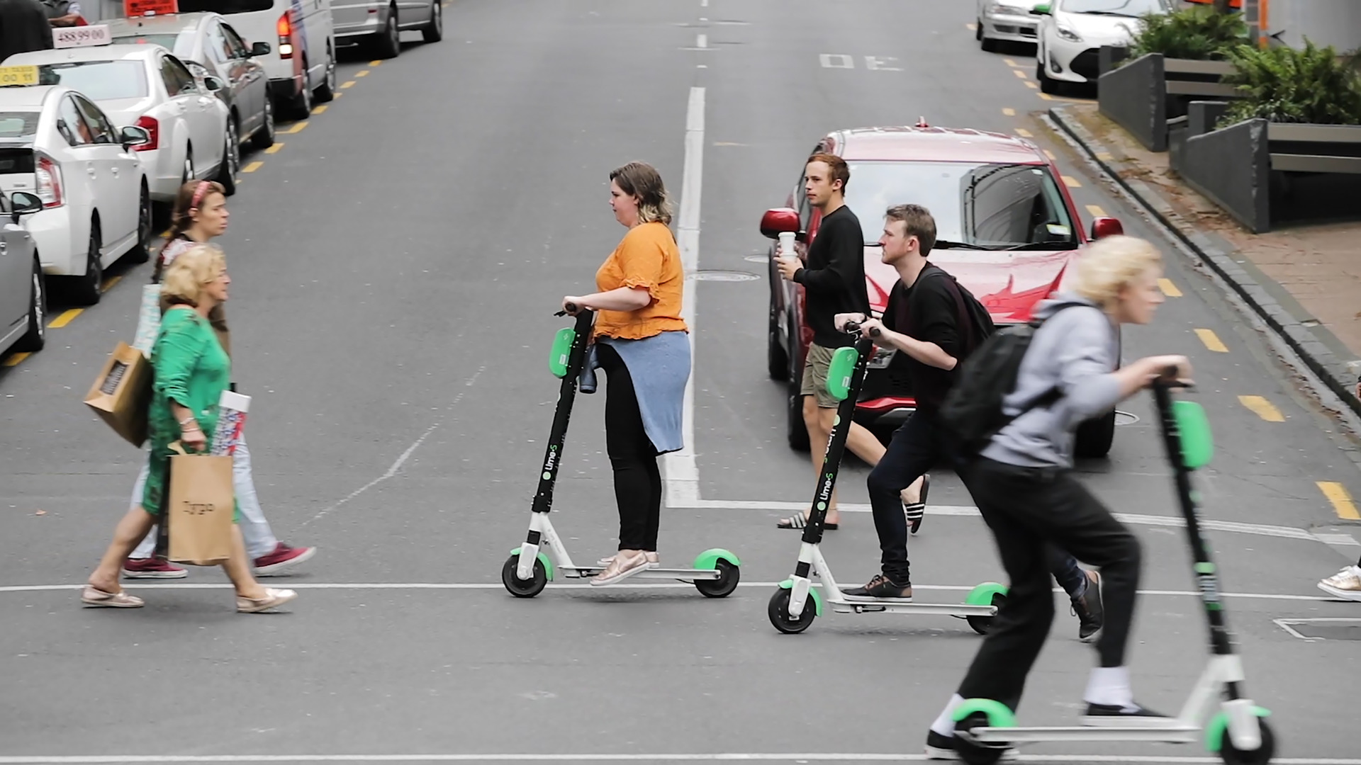 Auckland cyclist knocked unconscious after crash with e-scooter