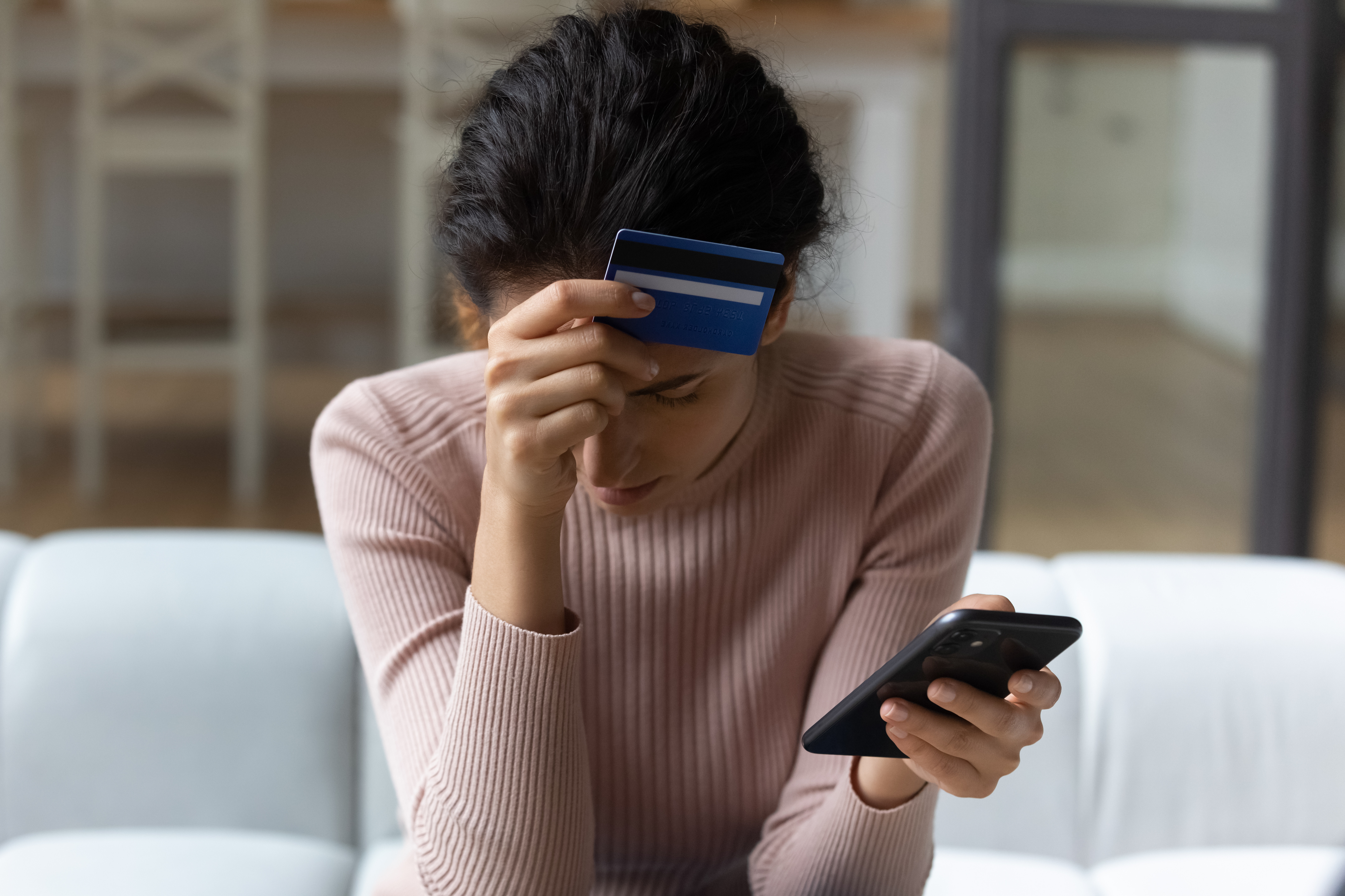 It can be easy to be scammed online when buying from marketplaces. Photo / 123rf