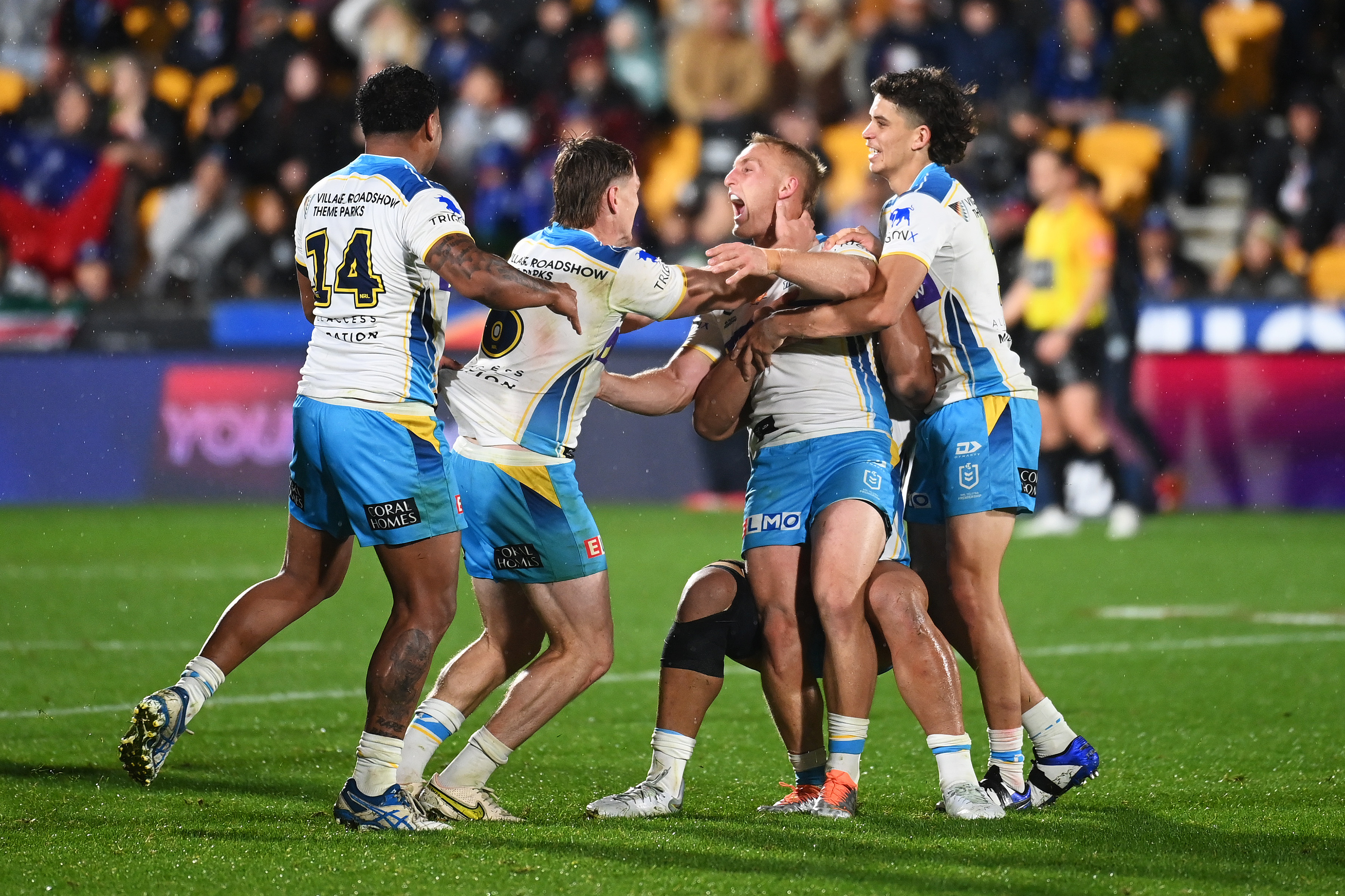 Tanah Boyd celebrates after kicking a field goal to beat the Warriors in 2022. Photo / Photosport
