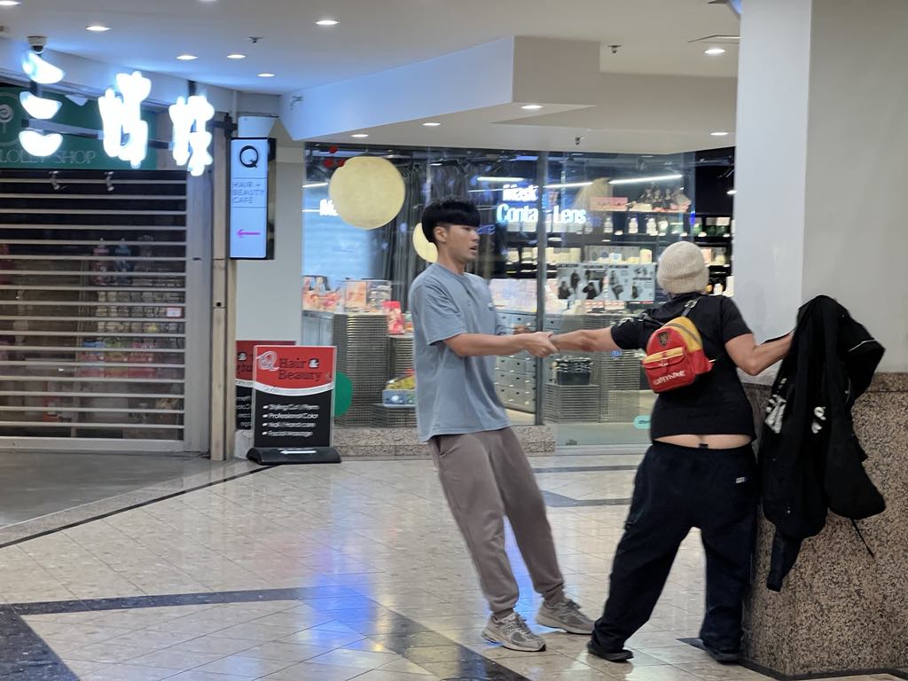 Moona Store owner Enzo Wang says he feels helpless as police told him that he cannot restrain shoplifters even if they were caught in the act. 
