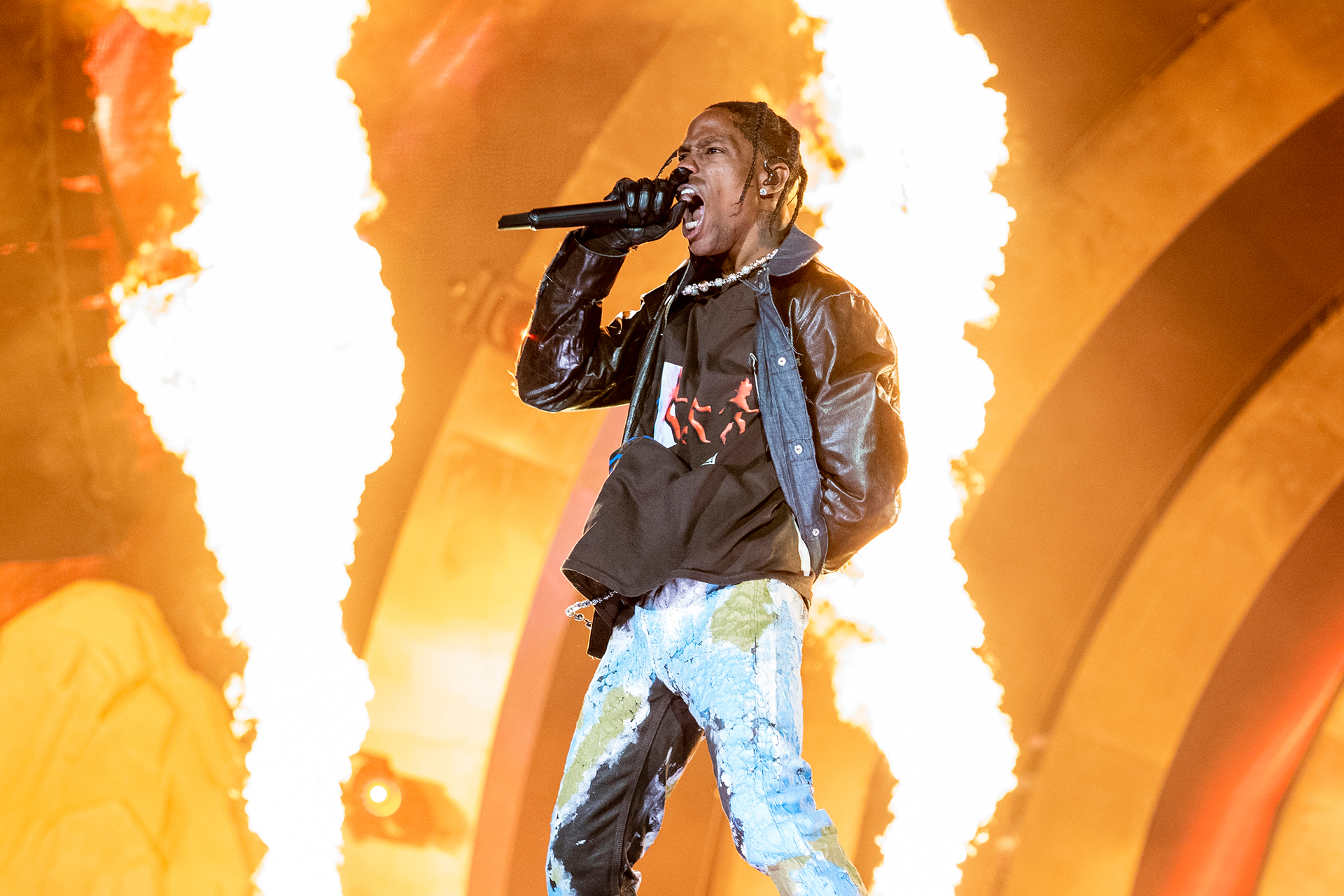 Concertgoers at Travis Scott's Astroworld music festival tried to stop the show as the crowd crush began in Houston, Texas. Photo / Getty Images