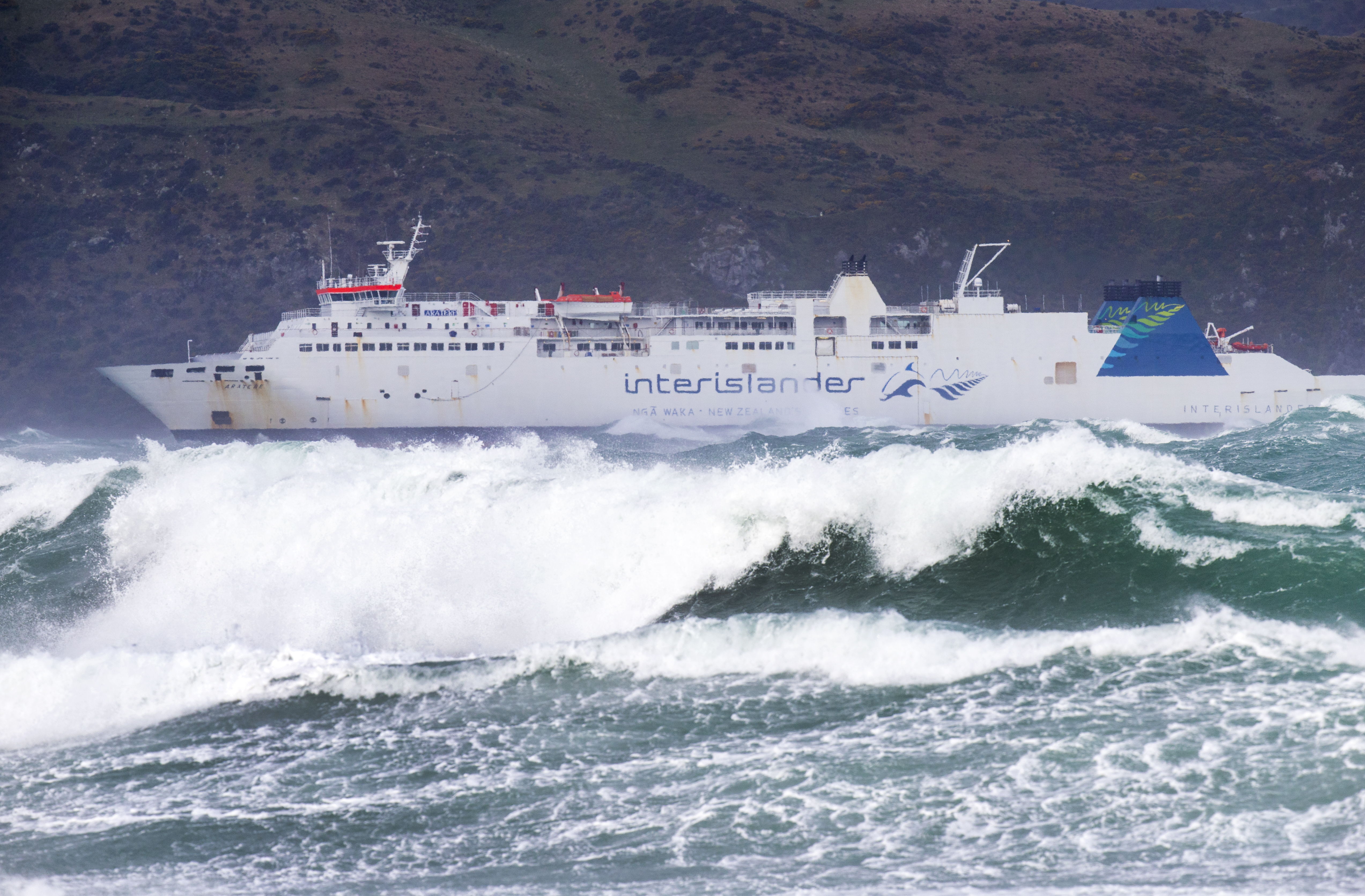 Interislander cancelled Friday's 6.15am Picton-to-Wellington crossing and the 11am return service because of the rough sea. Photo / Mark Mitchell