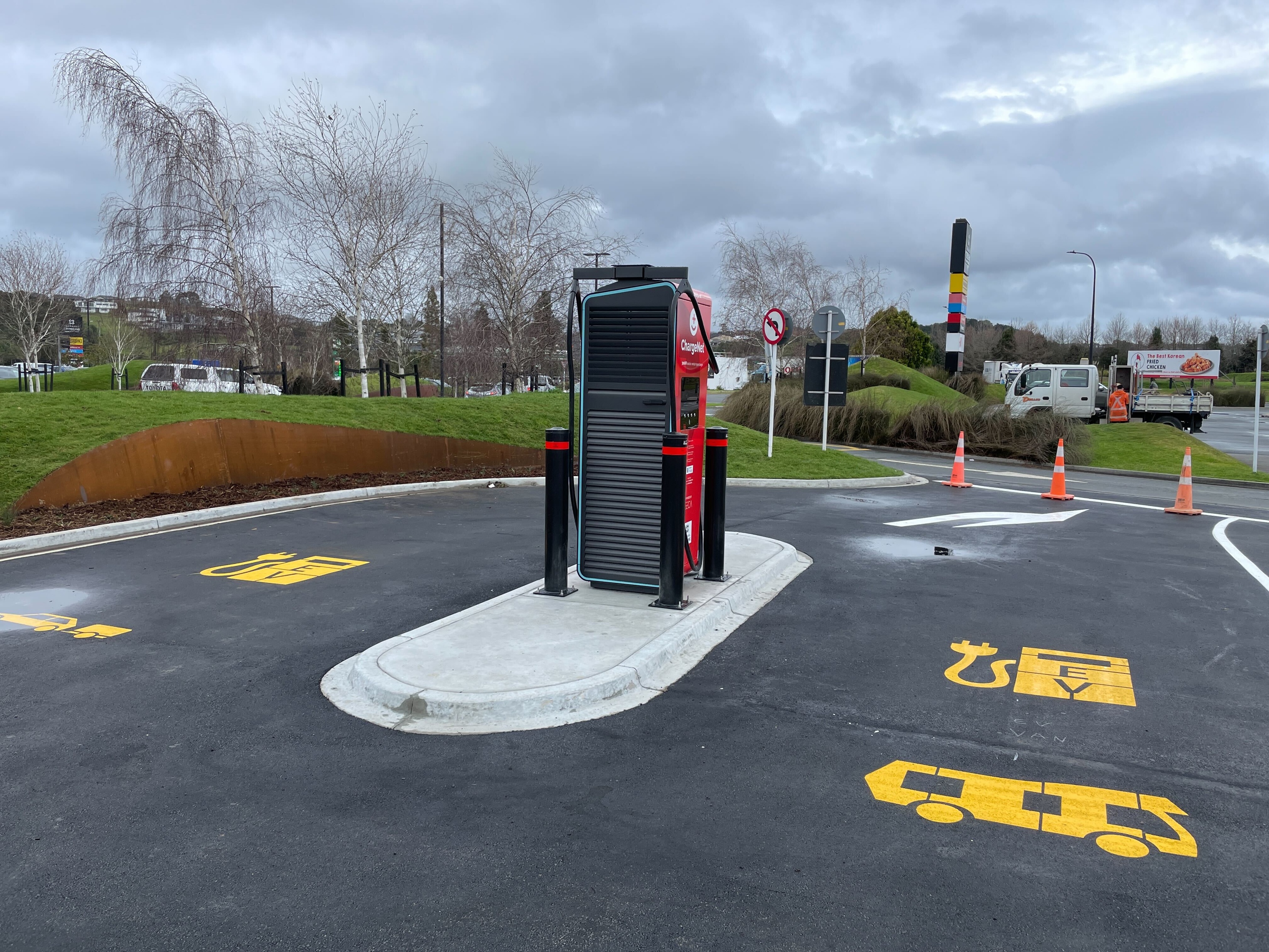 The firm currently has 116 50kW points, 20 150kW, 17 300kW. The balance of its chargers - 77 - are under 50kW. All can charge two or more vehicles at once.