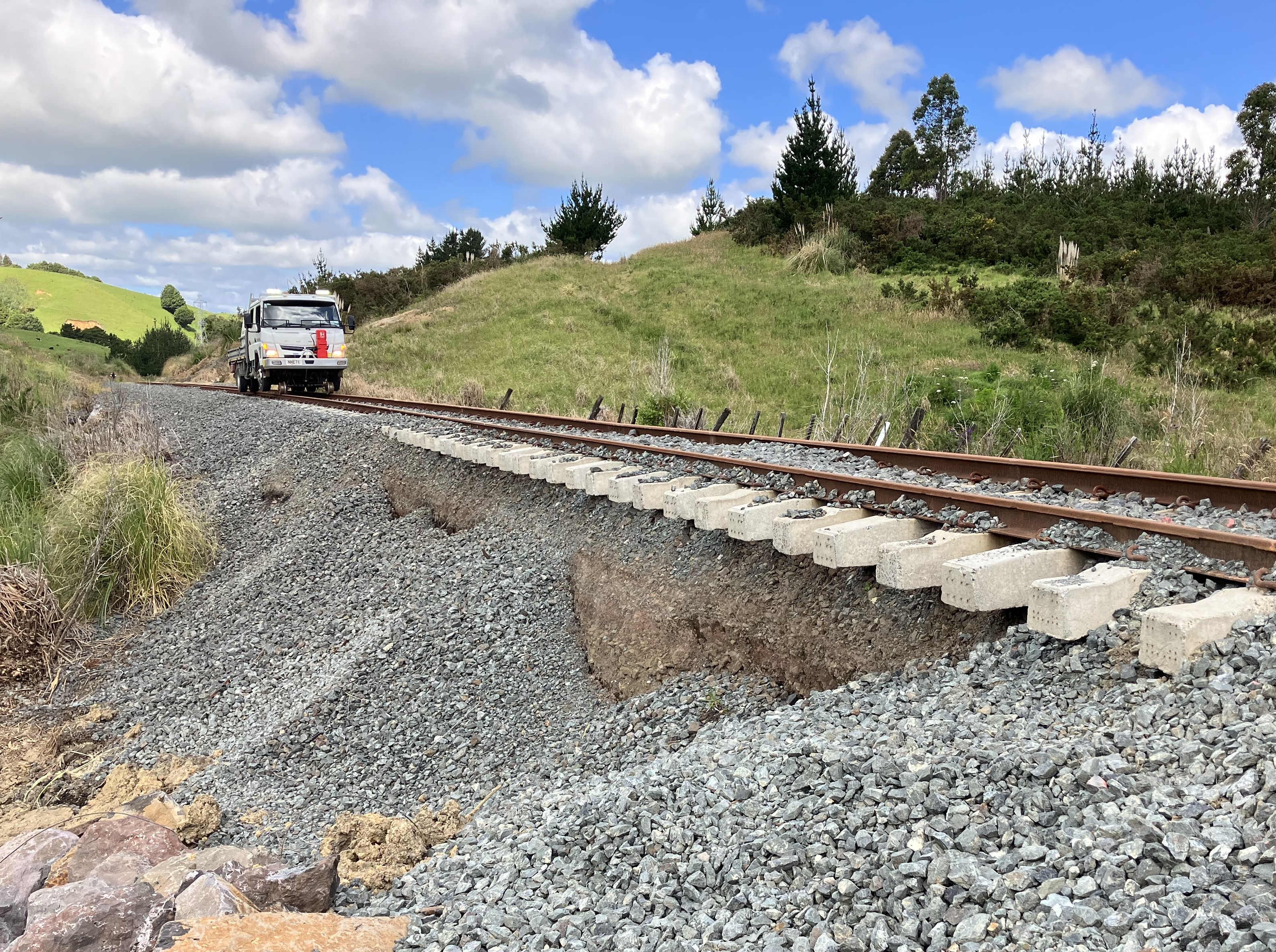 Slips on the weather-damaged North Auckland Line include a 47m underslip at Topuni.