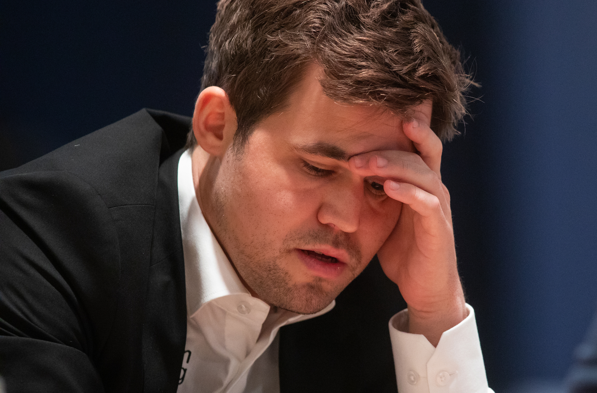 The moment Magnus Carlsen resigned against Anish Giri, exactly 12